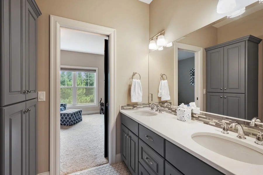27_16510BlackOaks_2044_LowRes.jpg