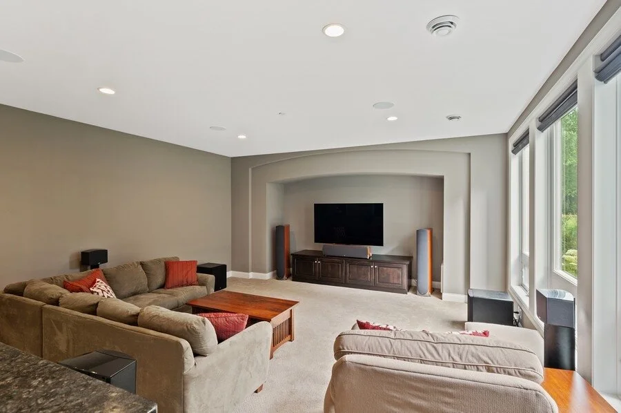 36_16510BlackOaks_2056_LowRes.jpg