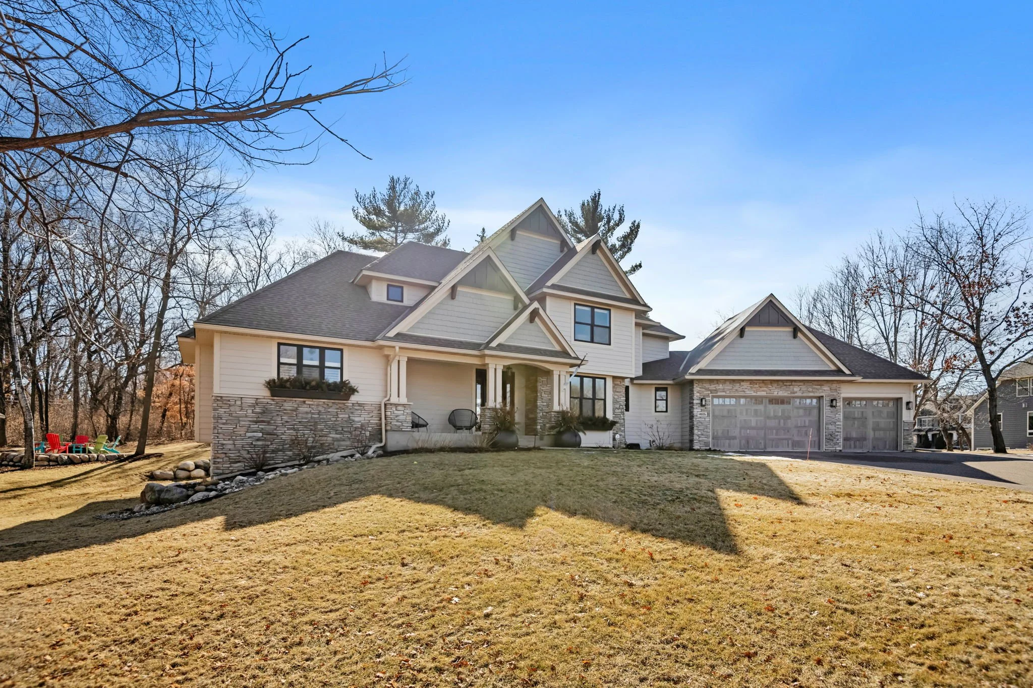 3-web-or-mls-14835 9th Ave-3.jpg