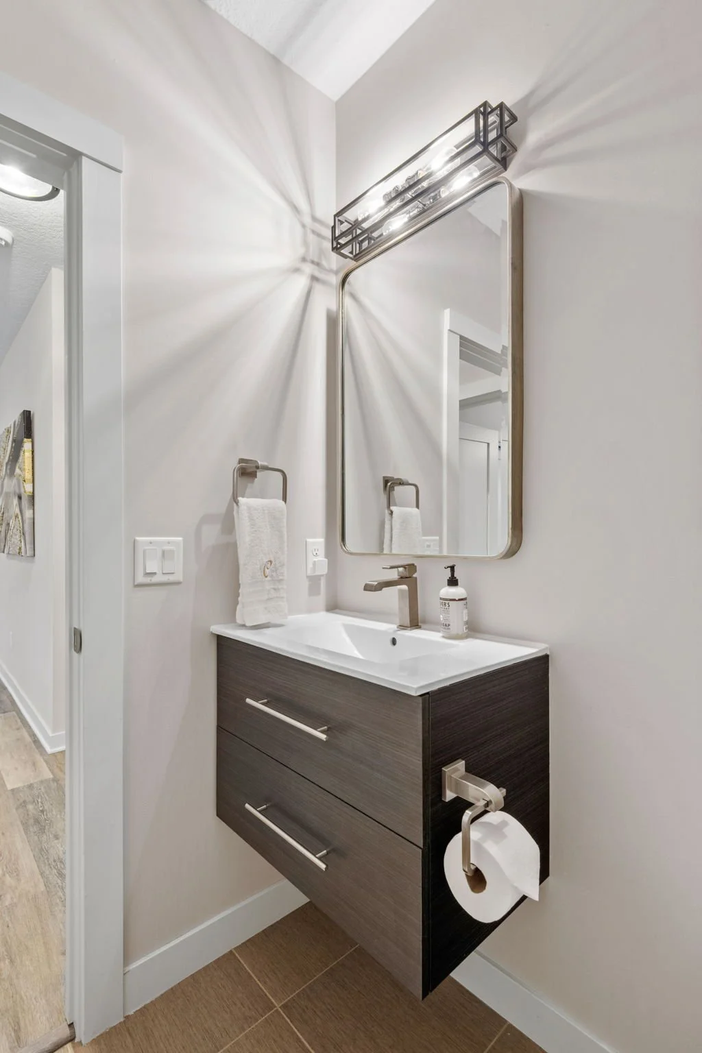 55-web-or-mls-14835 9th Ave-55.jpg