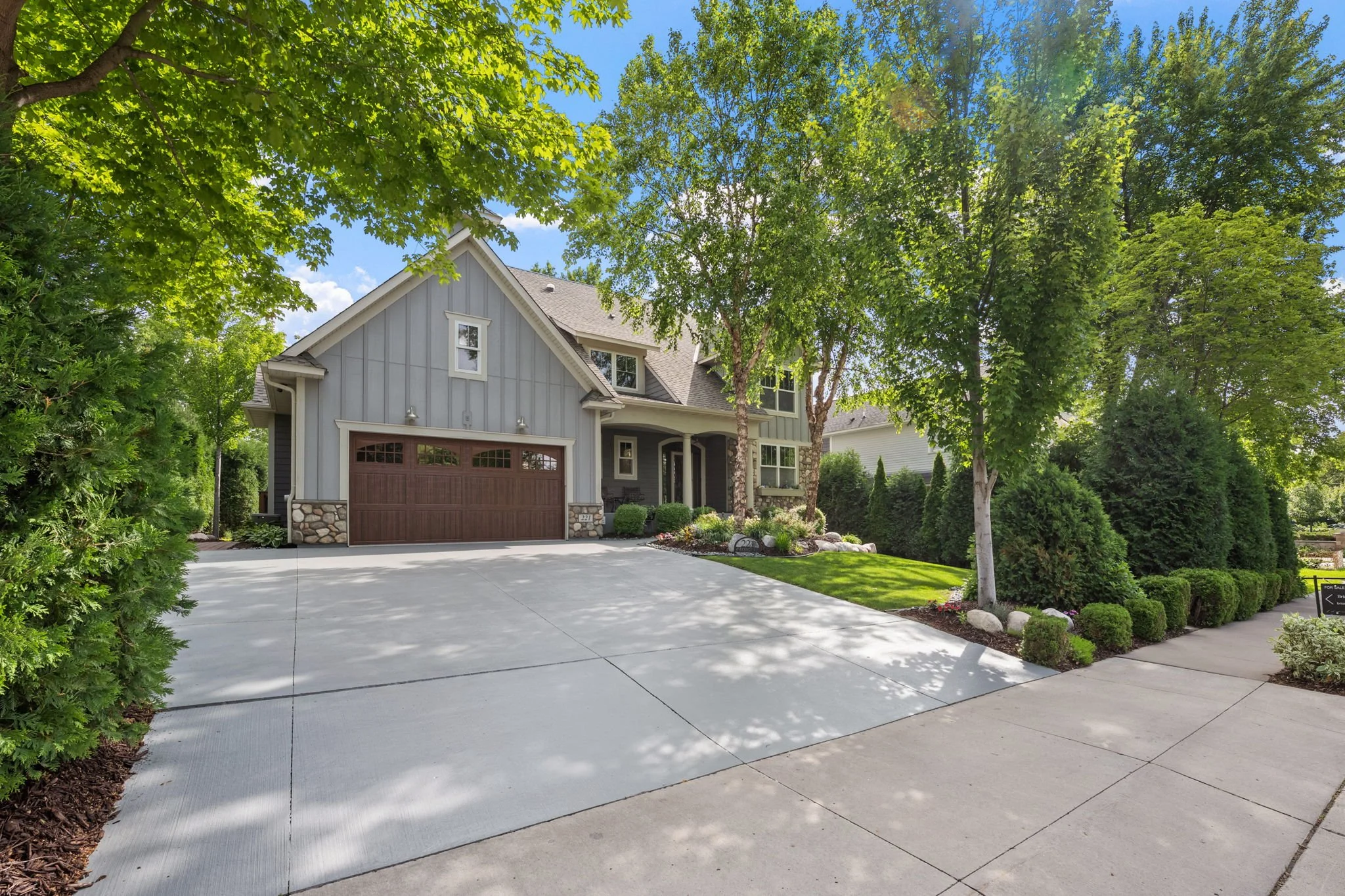 1-web-or-mls-221 George St-1.jpg