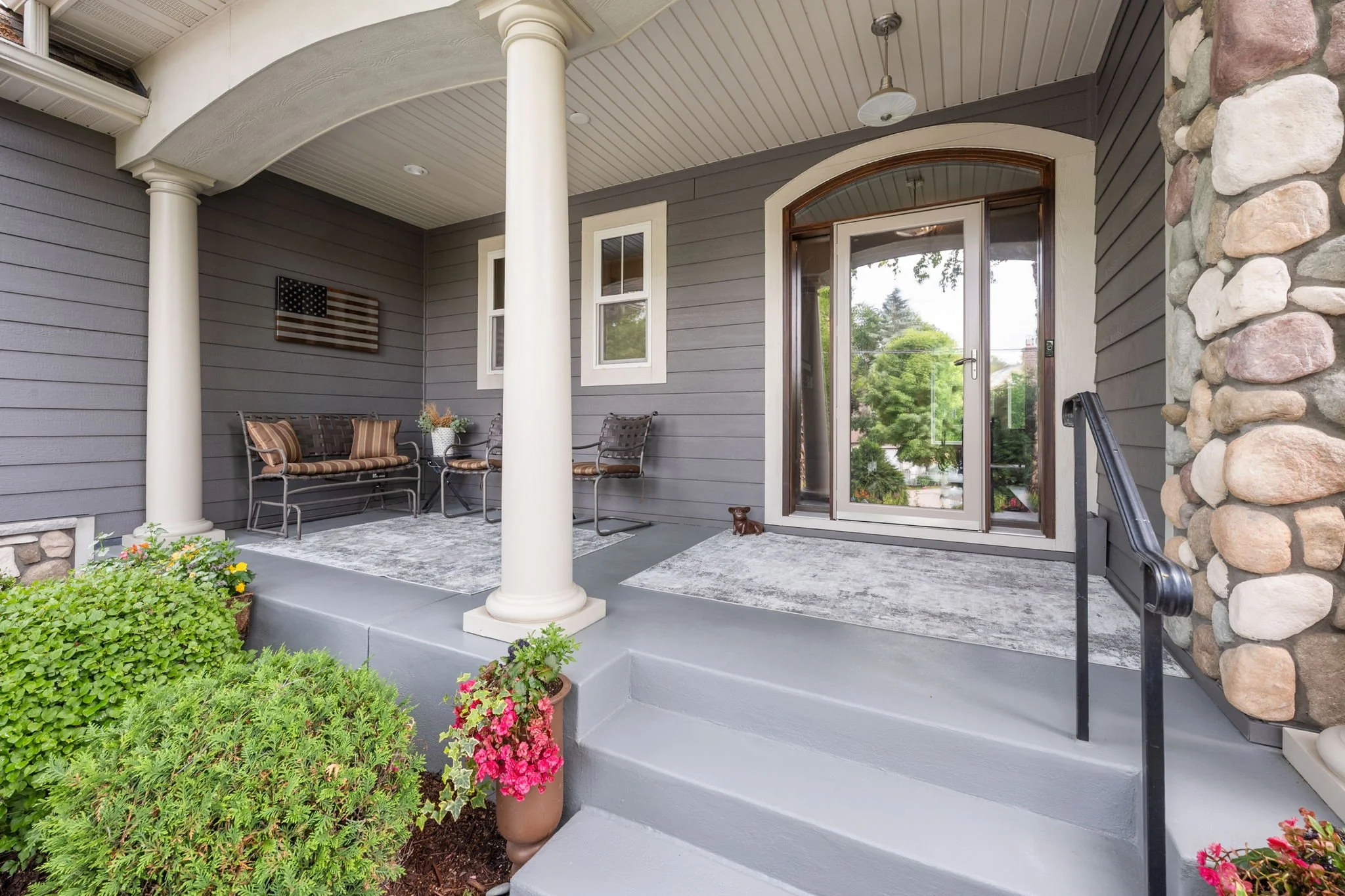 4-web-or-mls-221 George St-4.jpg