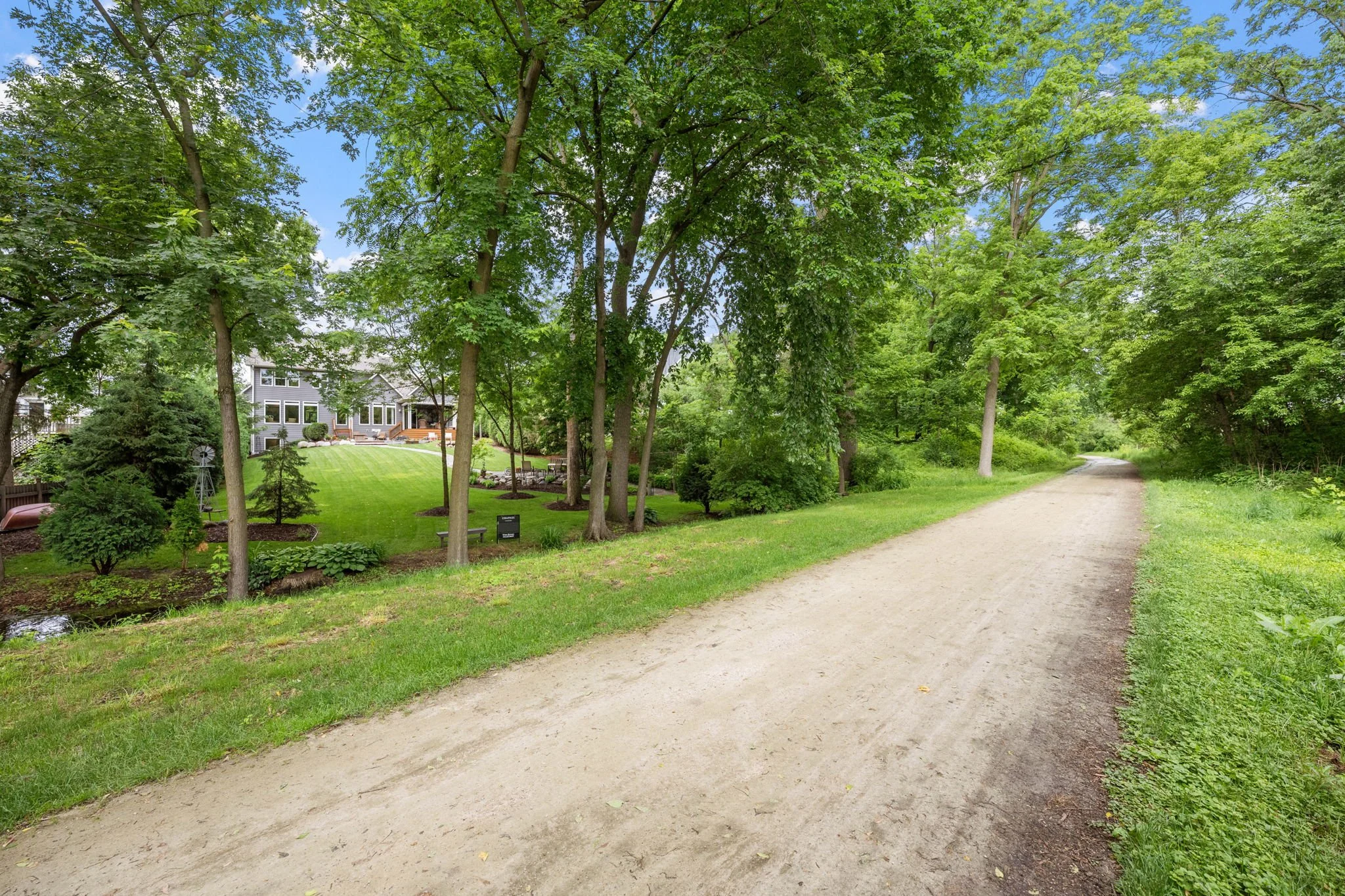 13-web-or-mls-221 George St-13.jpg