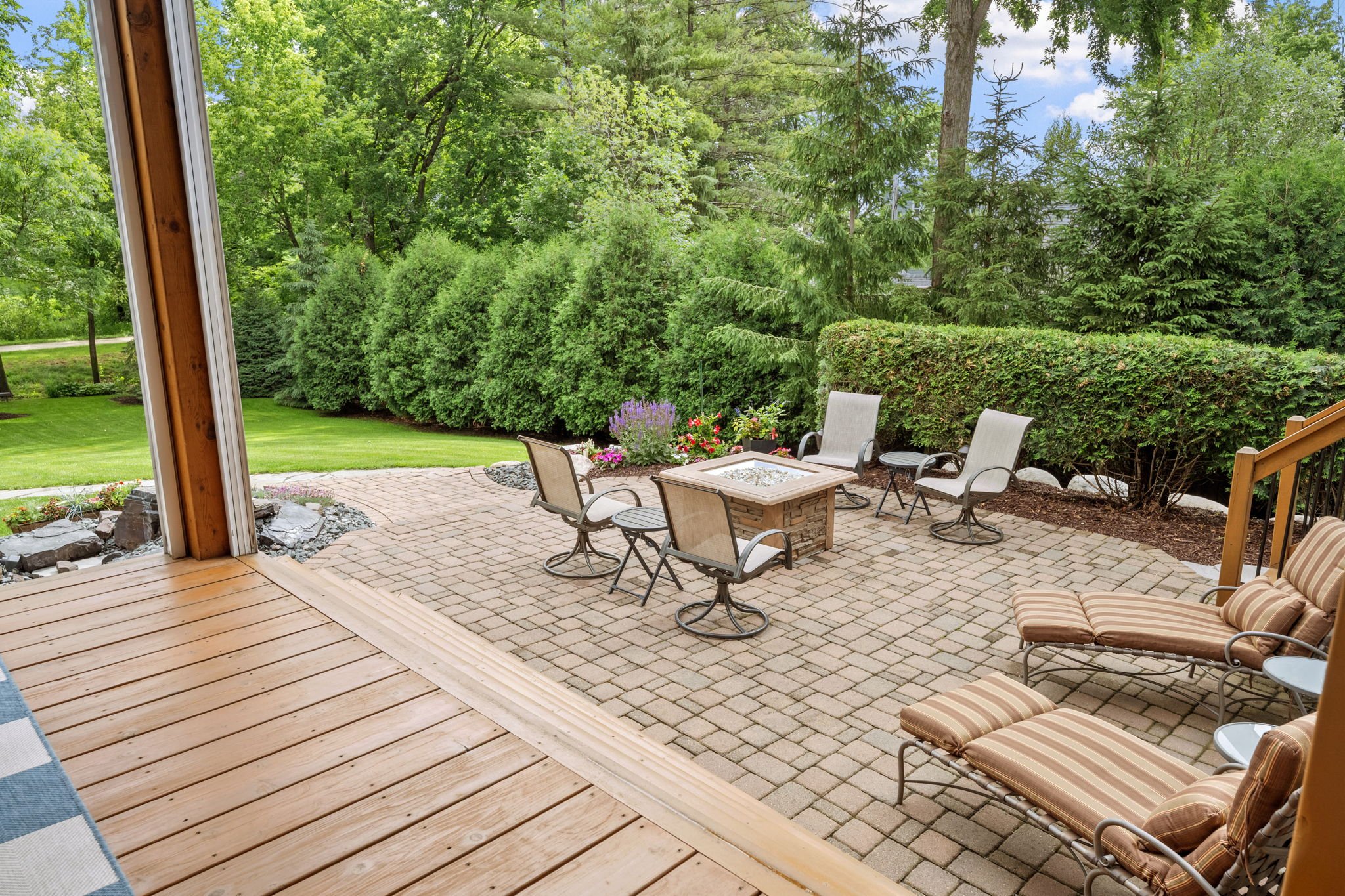 30-web-or-mls-221 George St-30.jpg