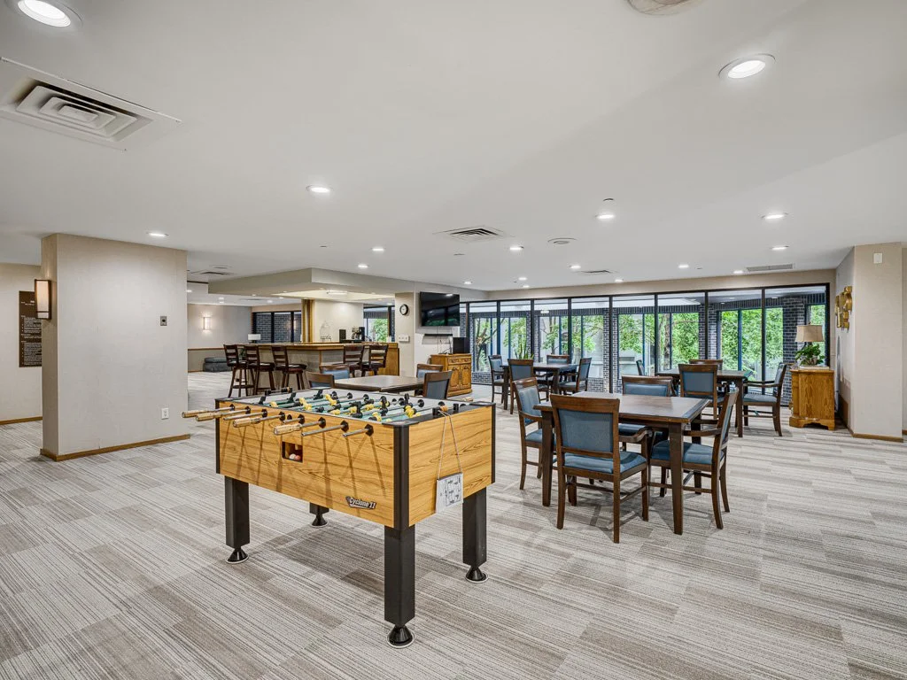 20 - Game Room.jpg