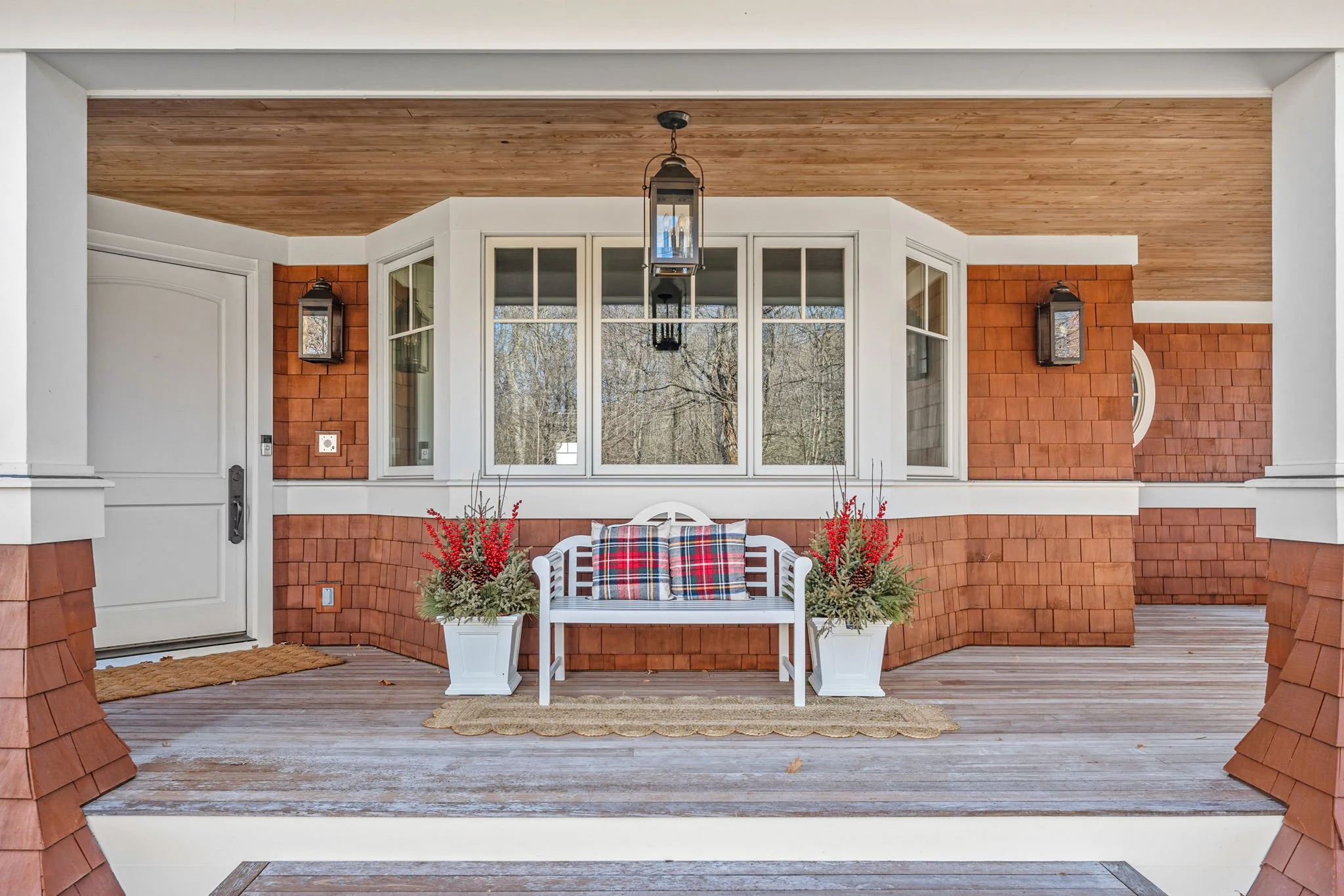 9-web-or-mls-2875 Gale Rd-9.jpg