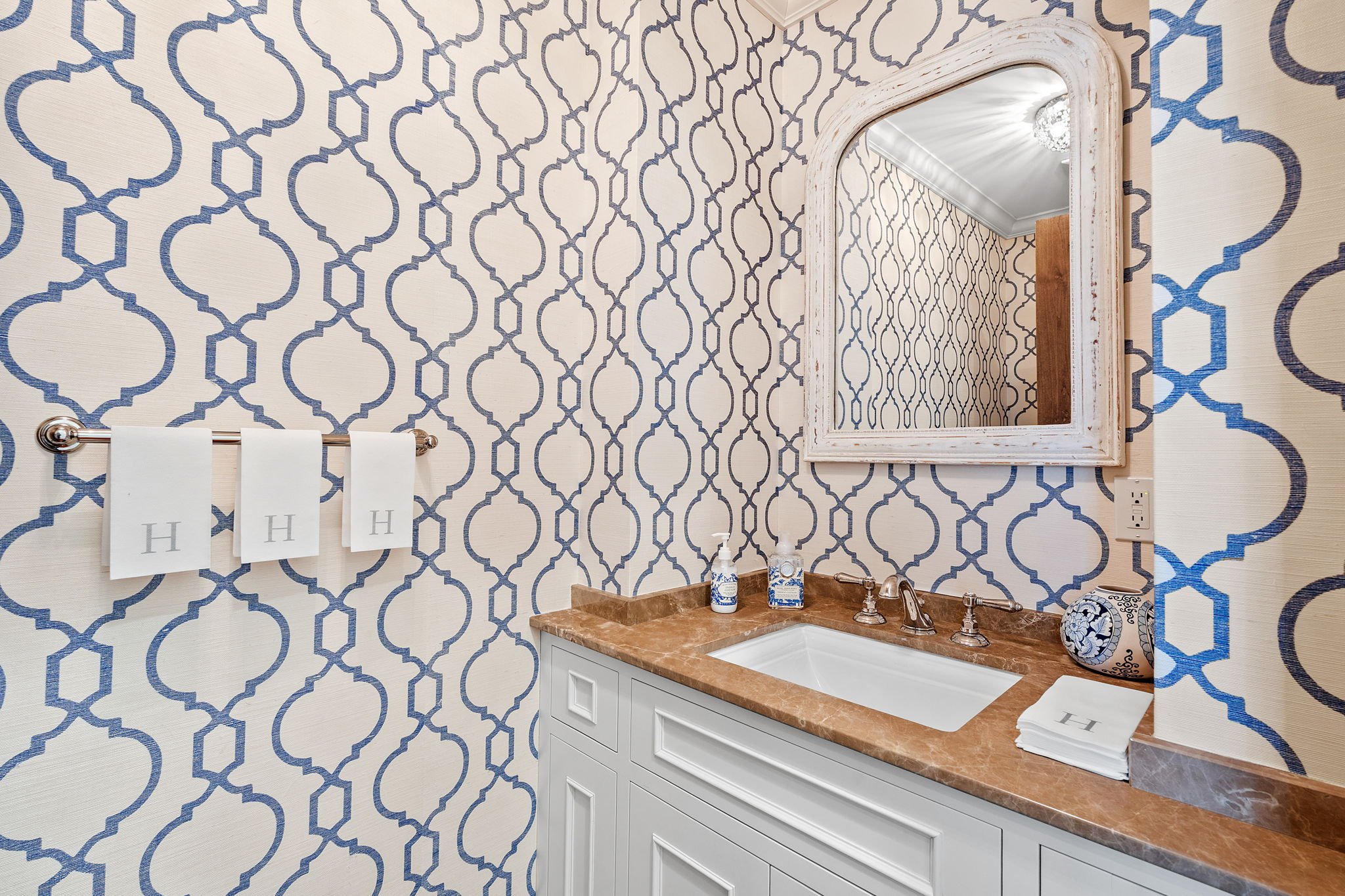 83-web-or-mls-2875 Gale Rd-83.jpg