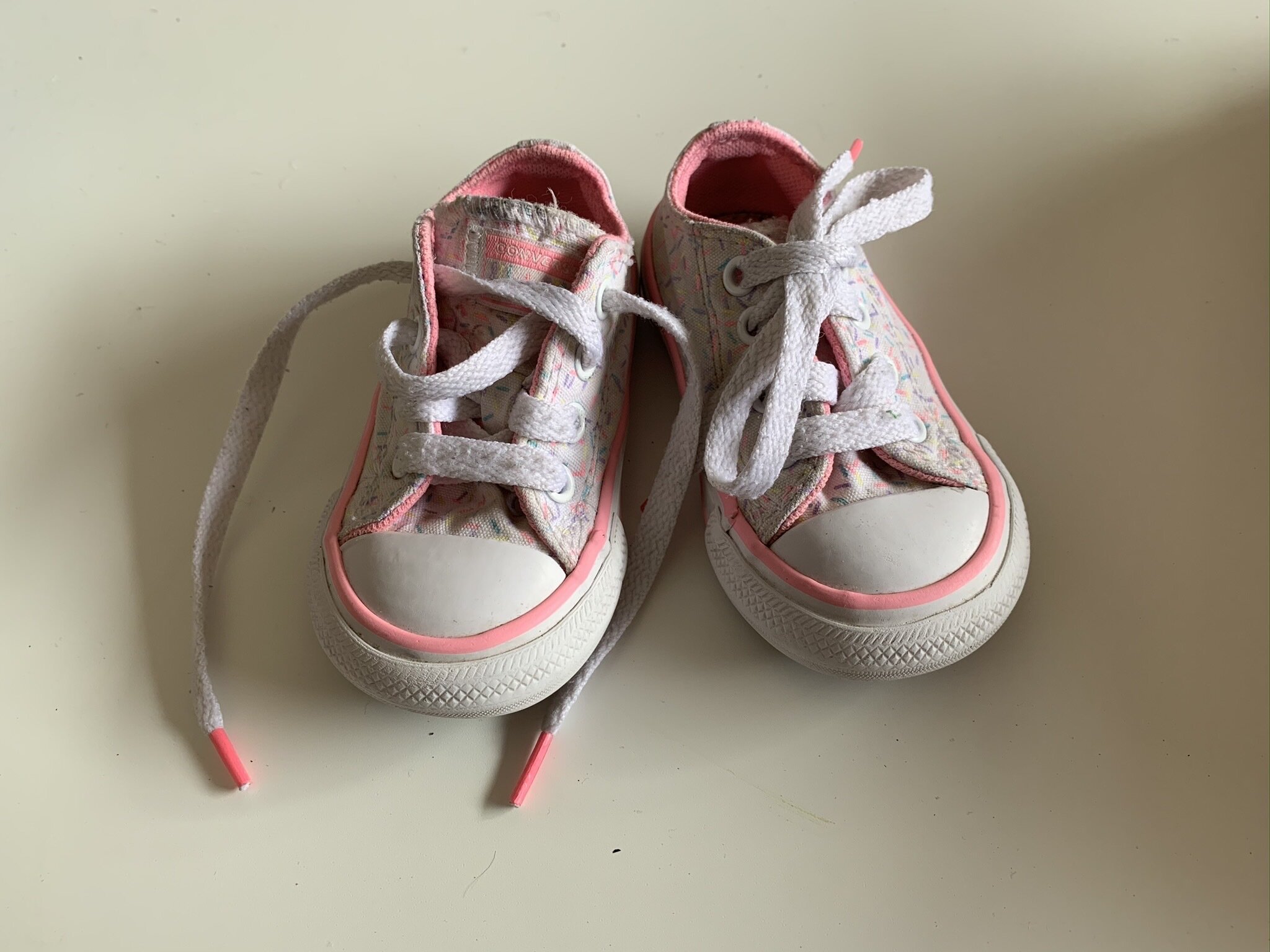 Size 4 Converse — Relovable