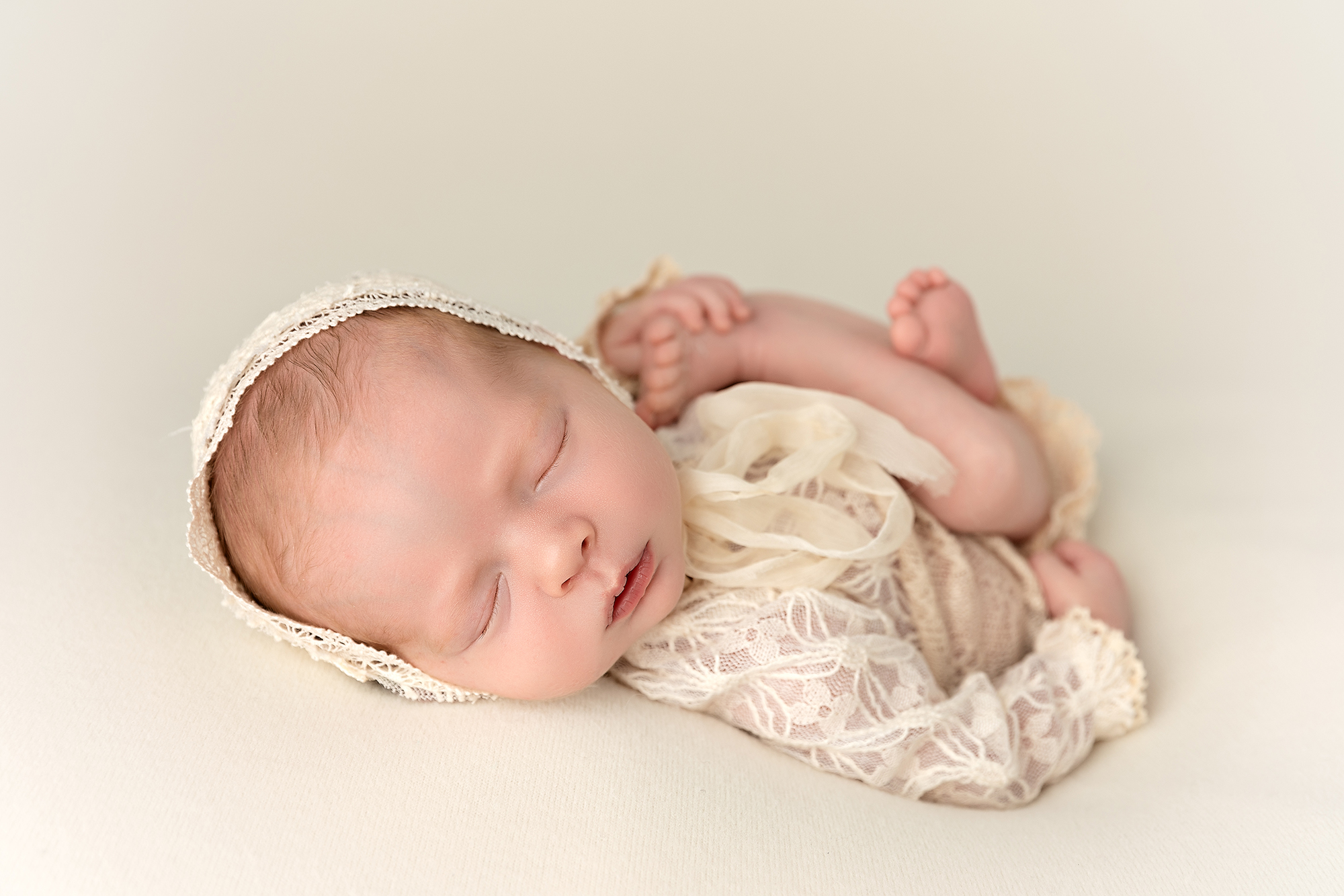 newborn-photographer-vancouver-coquitlam.jpg