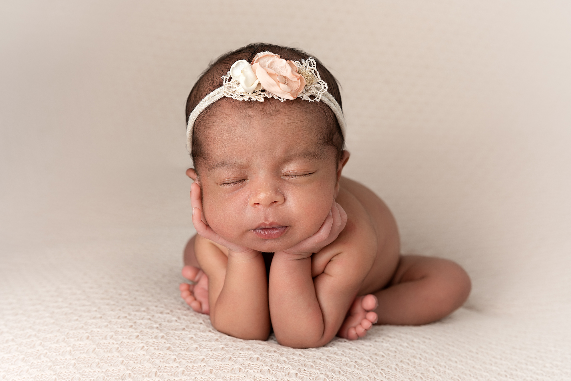 surrey-newborn-photographer-froggy.jpg