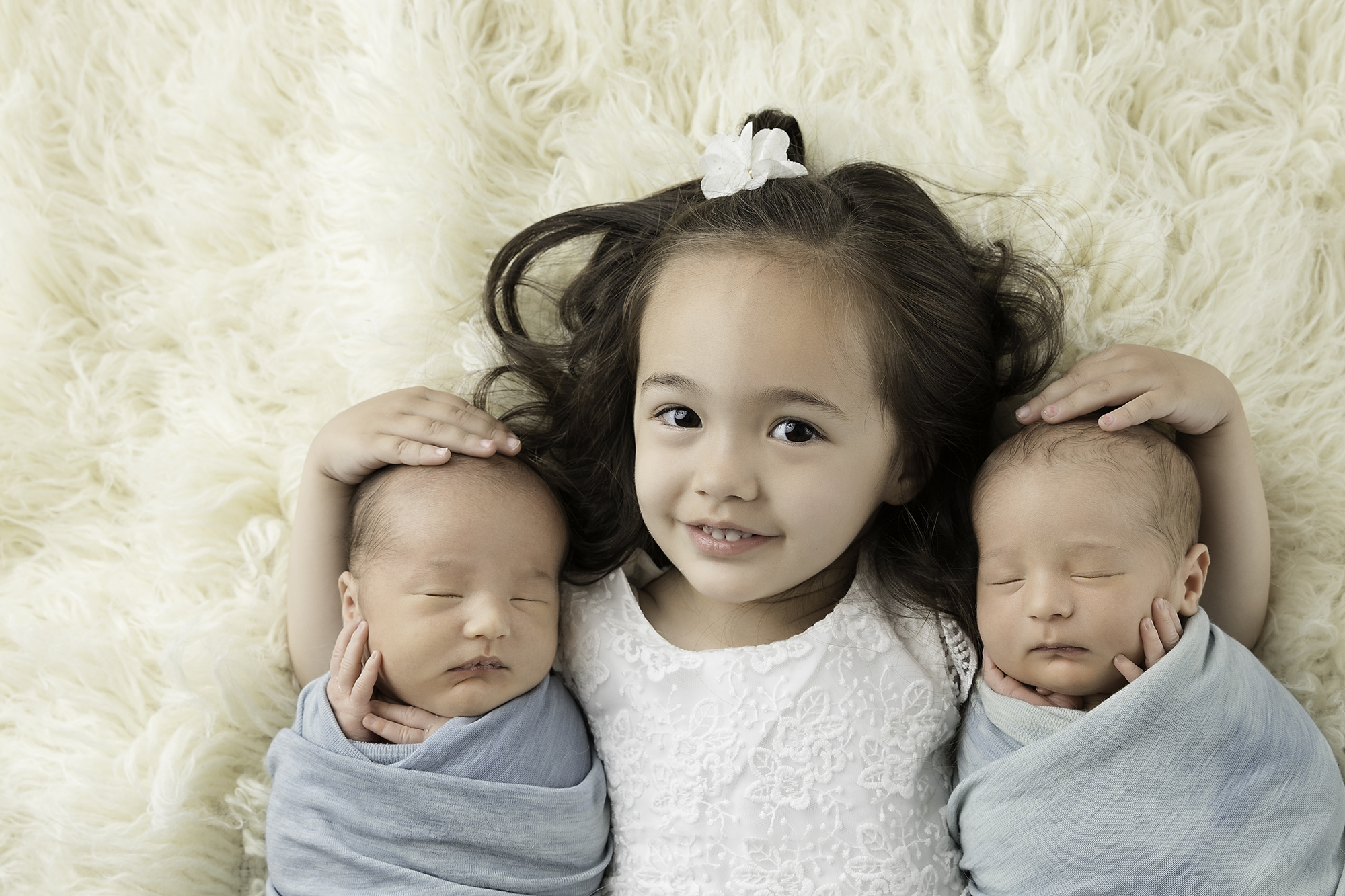 langley-newborn-photographer-twins-boys-sister.jpg