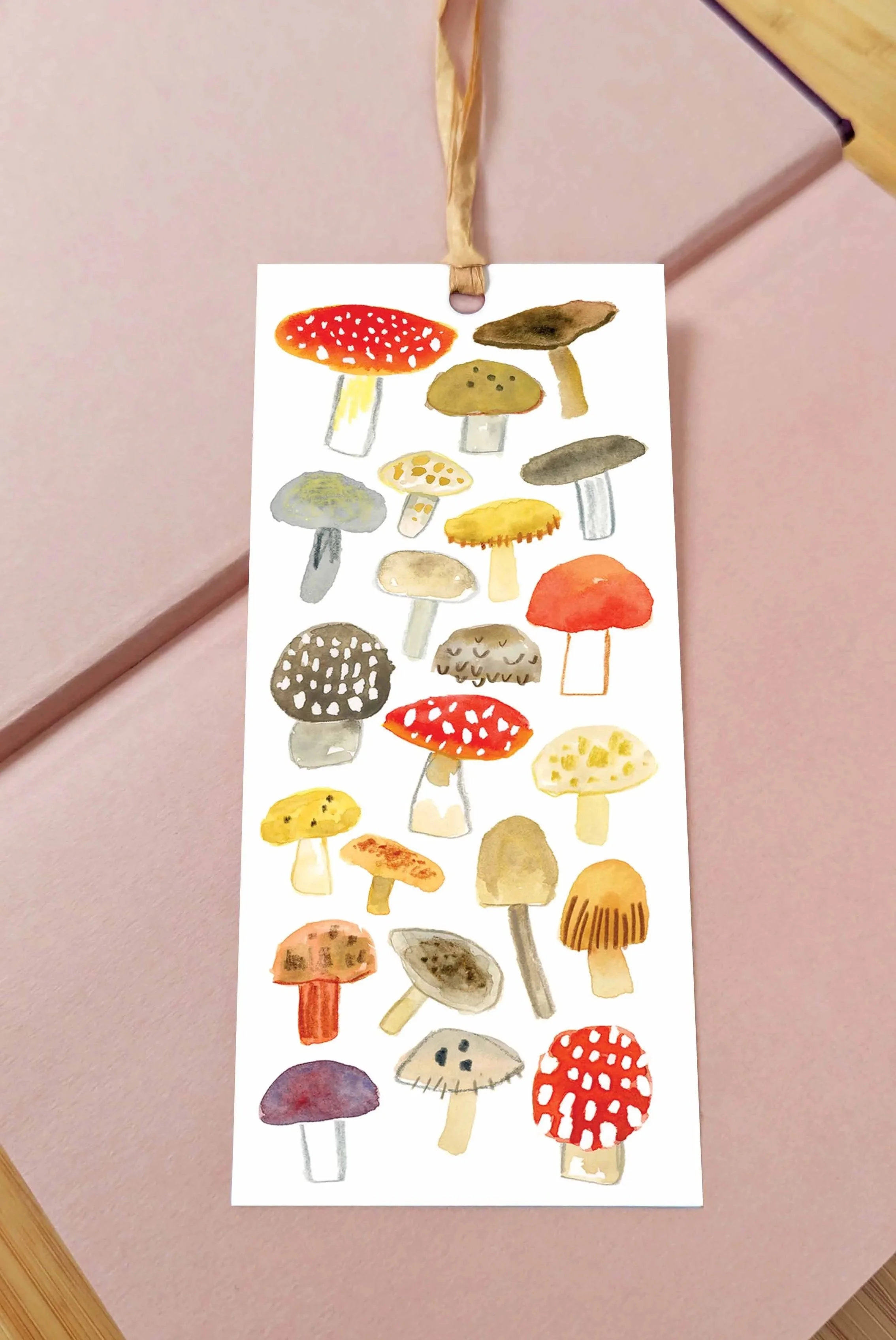 mushroom+bookmark+pic+2.jpg