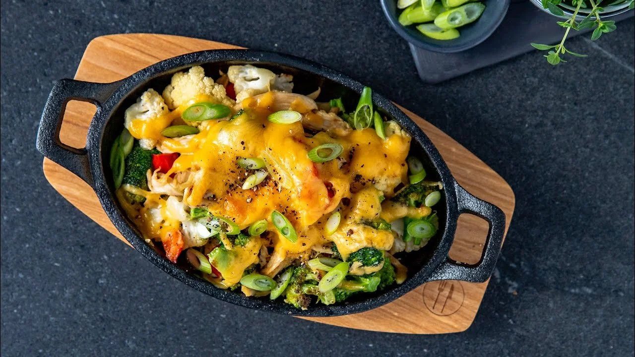 Chicken, Cauliflower &amp; Broccoli Skillet