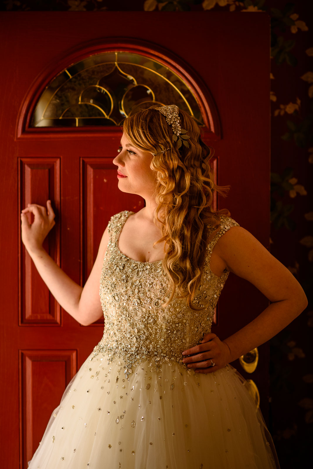 NYIT de Seversky Mansion Wedding bride's portrait red door