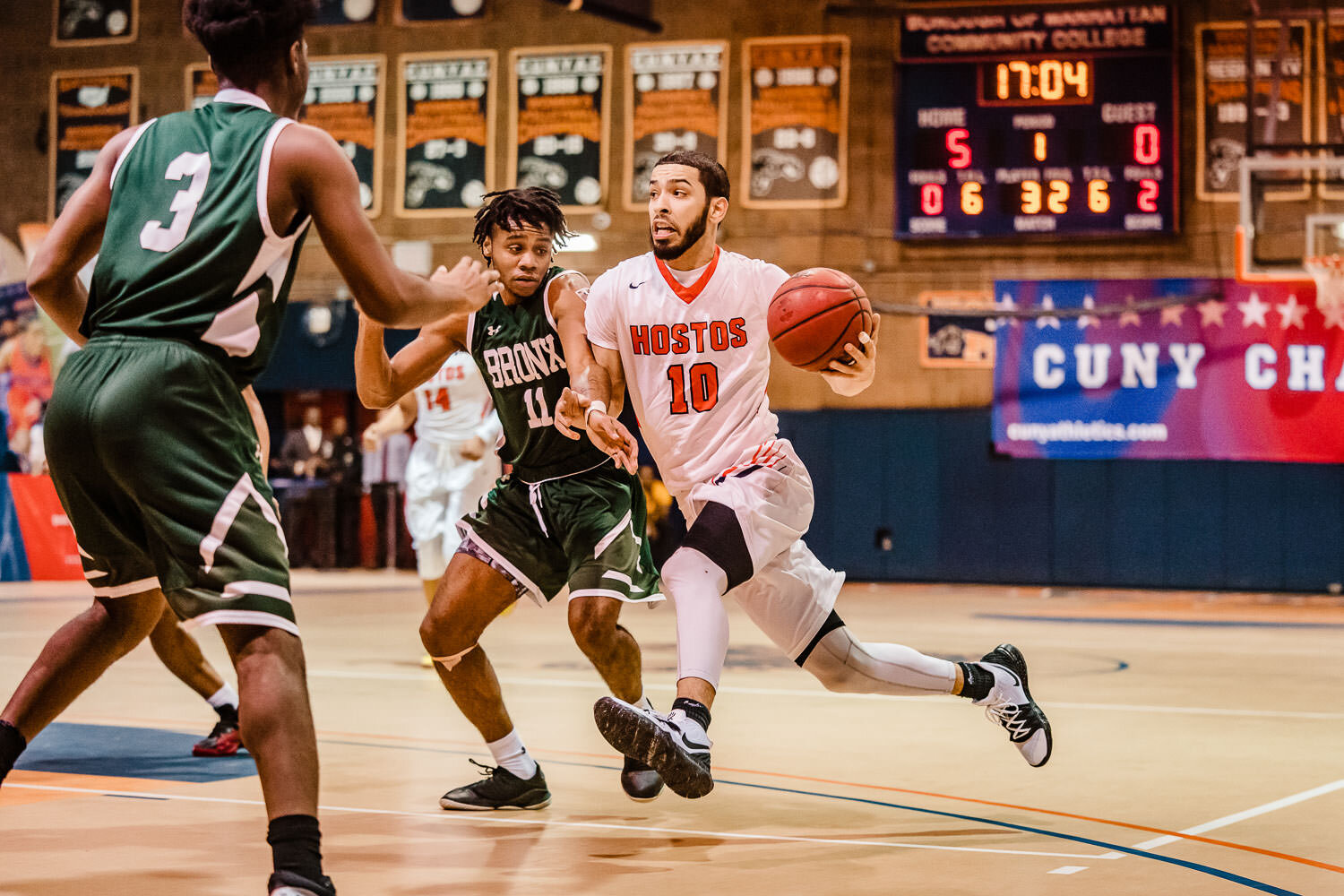 College Mens Baskebtall CUNY Athletics Conference Hostos vs Bronx