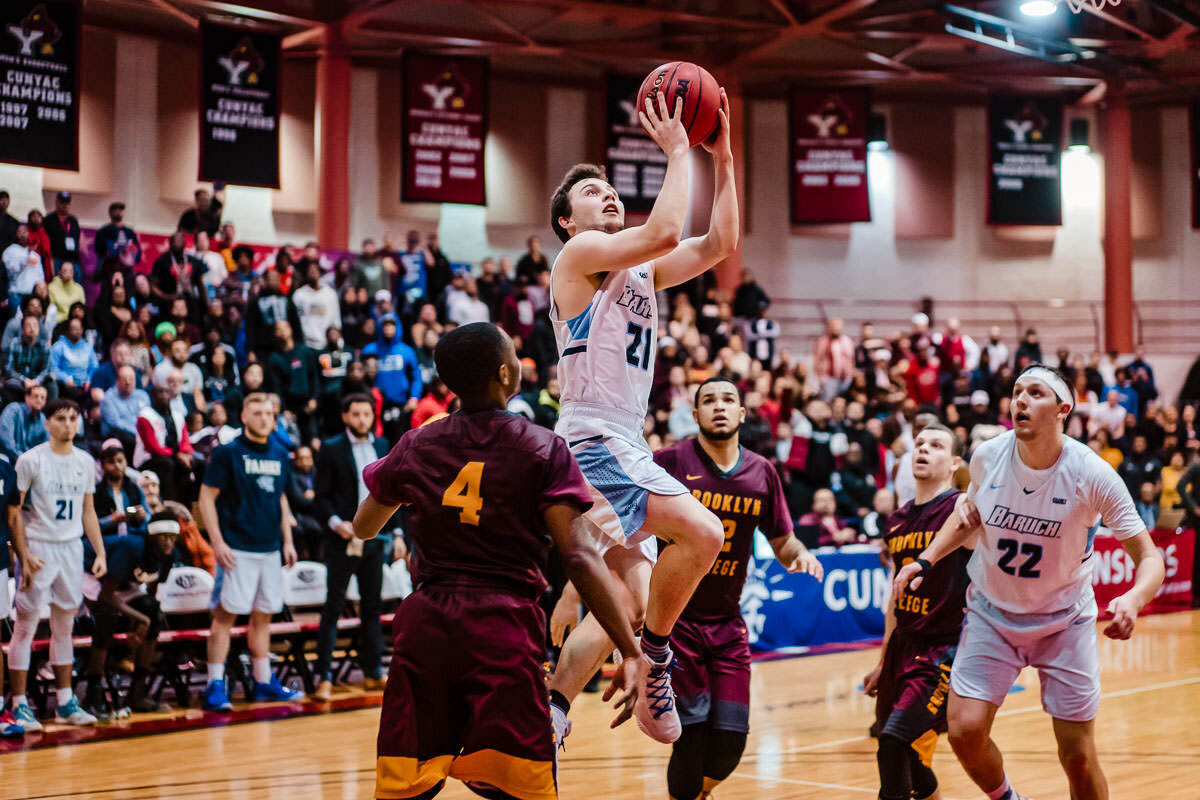 Brooklyn vs Baruch men's basketball CUNYAC Championship game at York College 