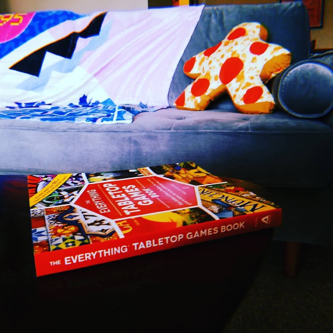 Fantastic shot of our book The Everything Tabletop Games Book by @pizzameeple !