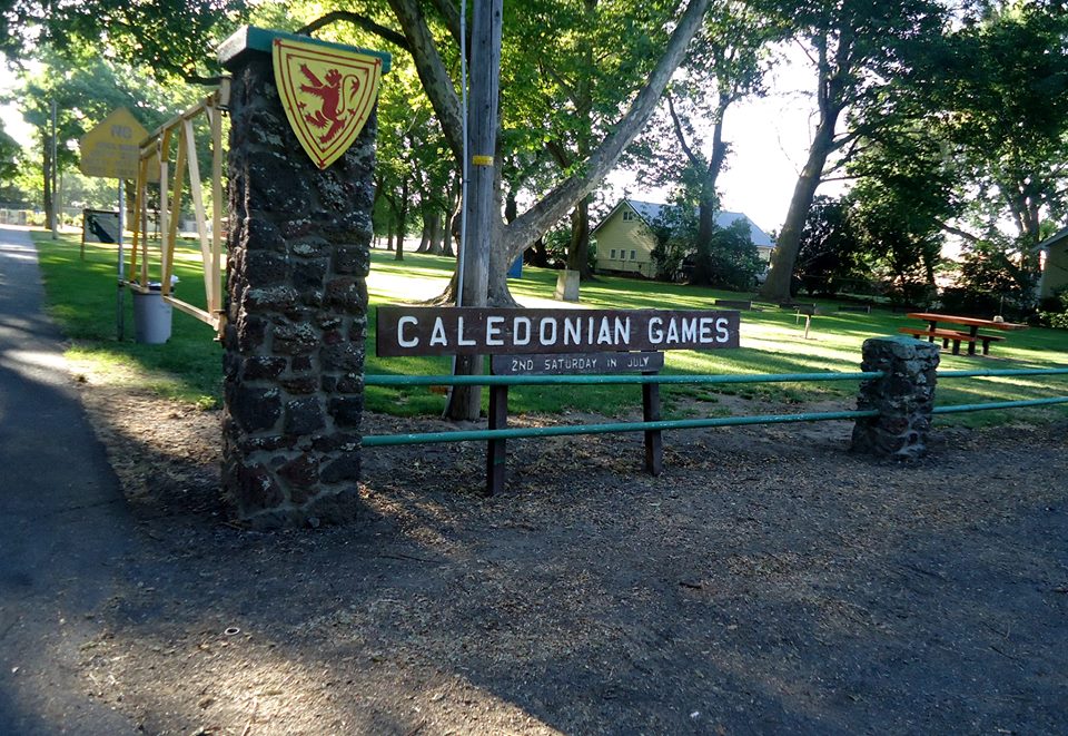 Caledonian Games Park Entrance.jpg