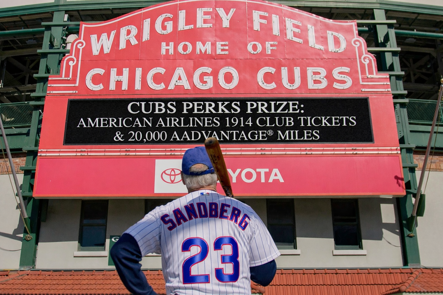 RYNE SANDBERG CUBS MARQUEE.png