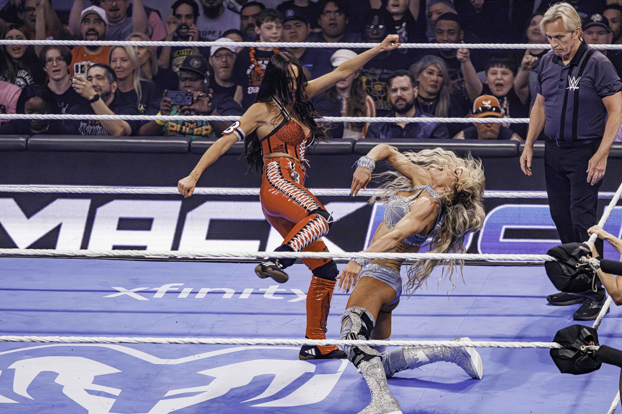 1589_WWESMACKDOWN-61.jpg