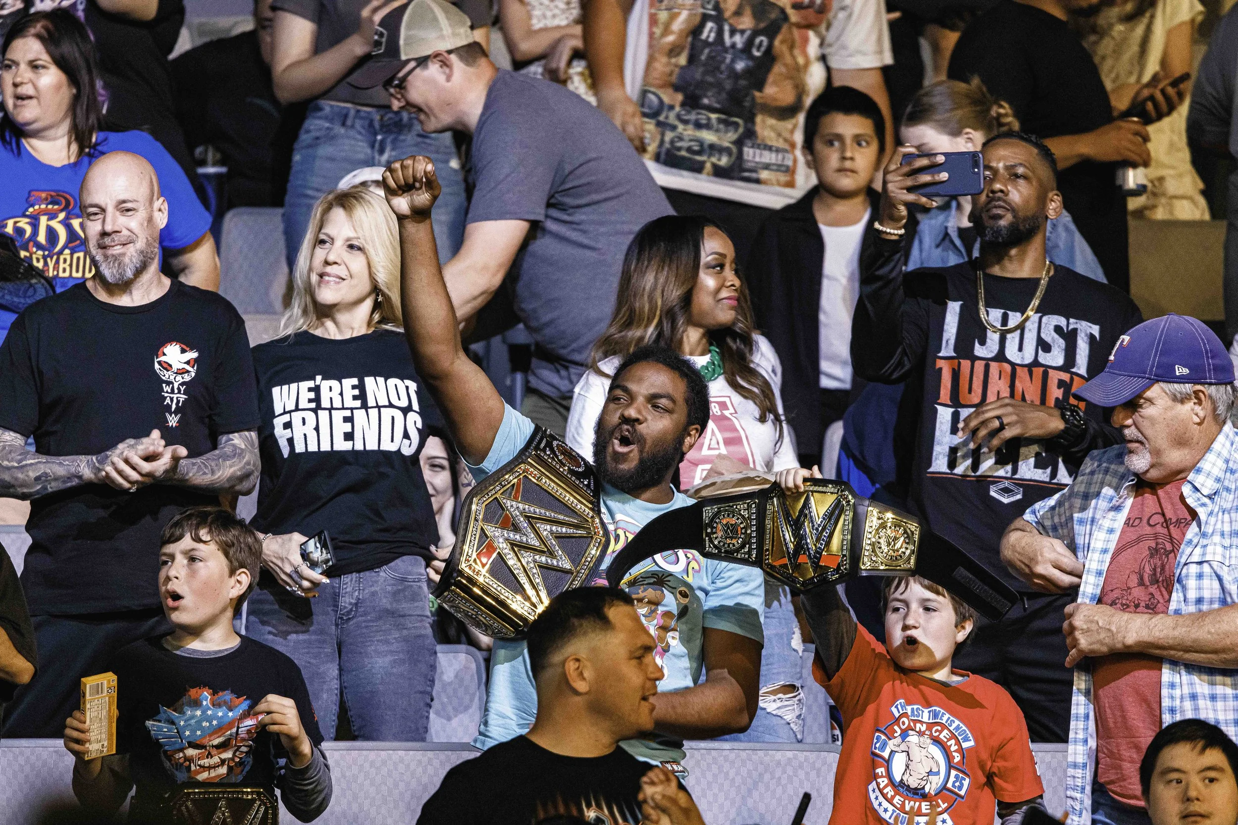 1589_WWESMACKDOWN-2.jpg