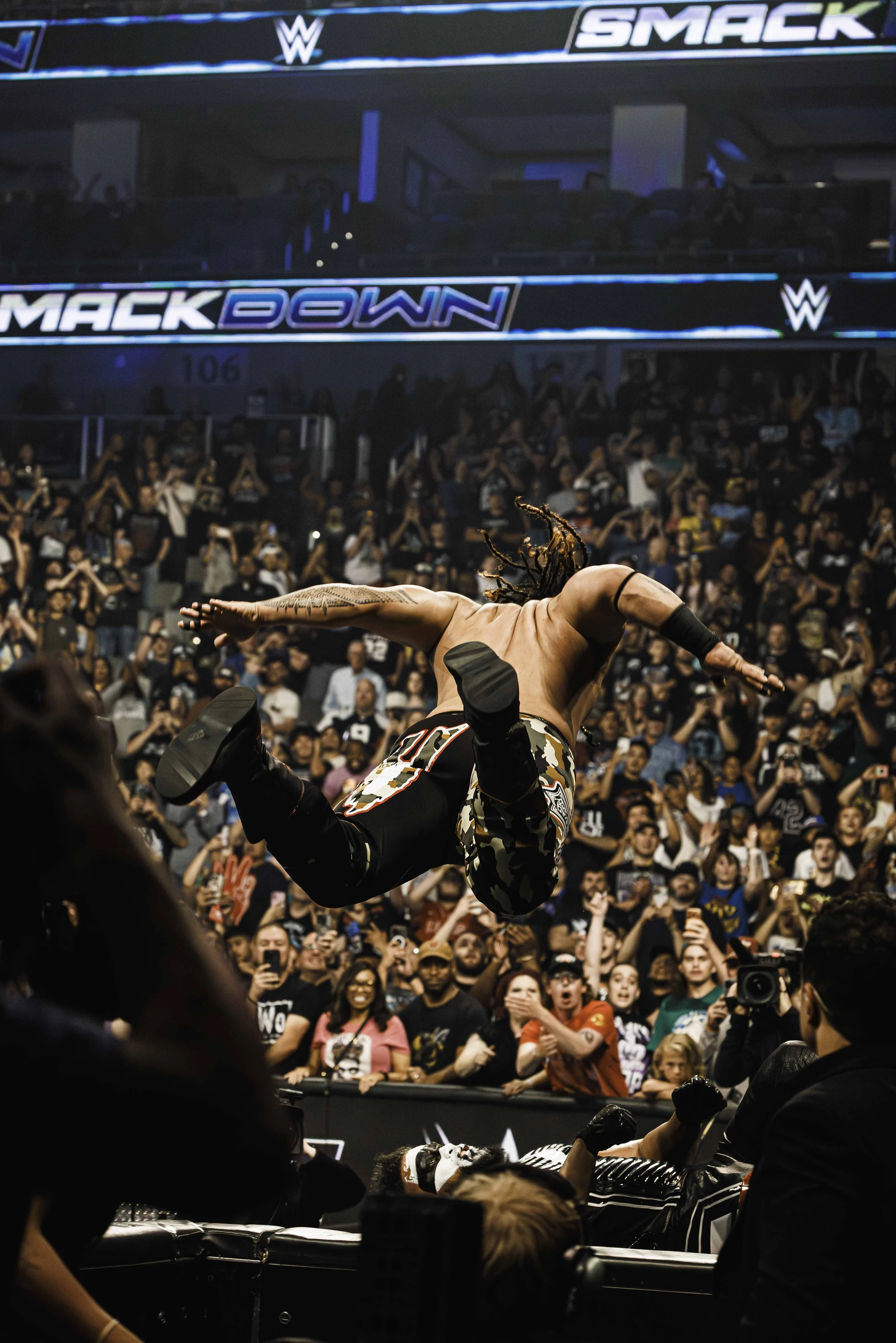 1589_WWESMACKDOWN-160.jpg