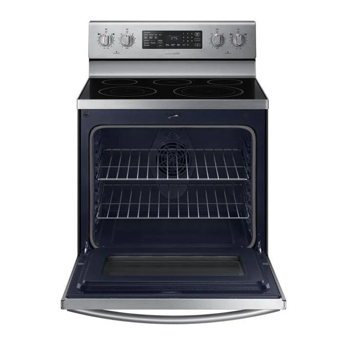 samsung’s 30” single oven electric range with self-cleaning and convection oven