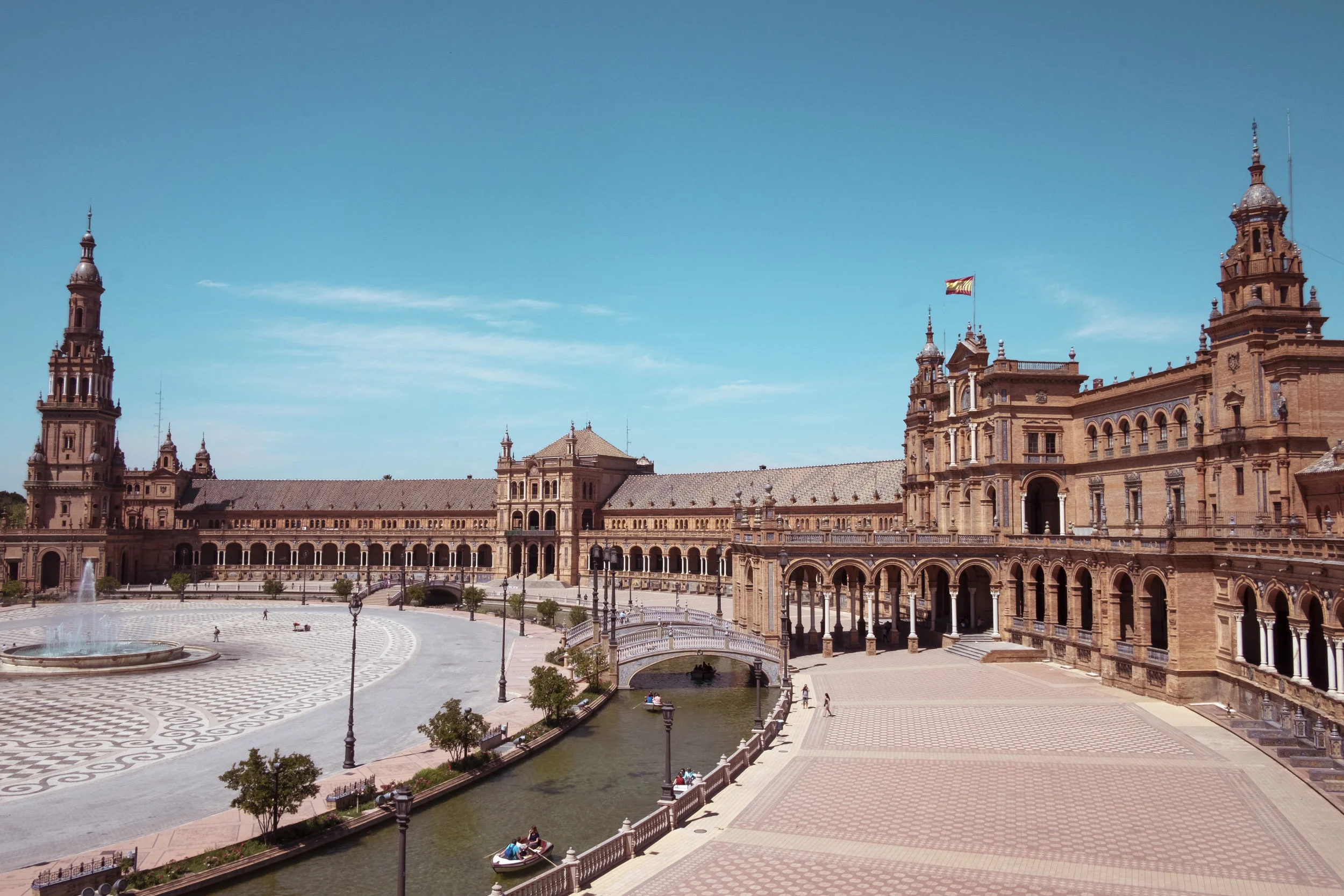 Intricate But Not Intimate: South of Spain 