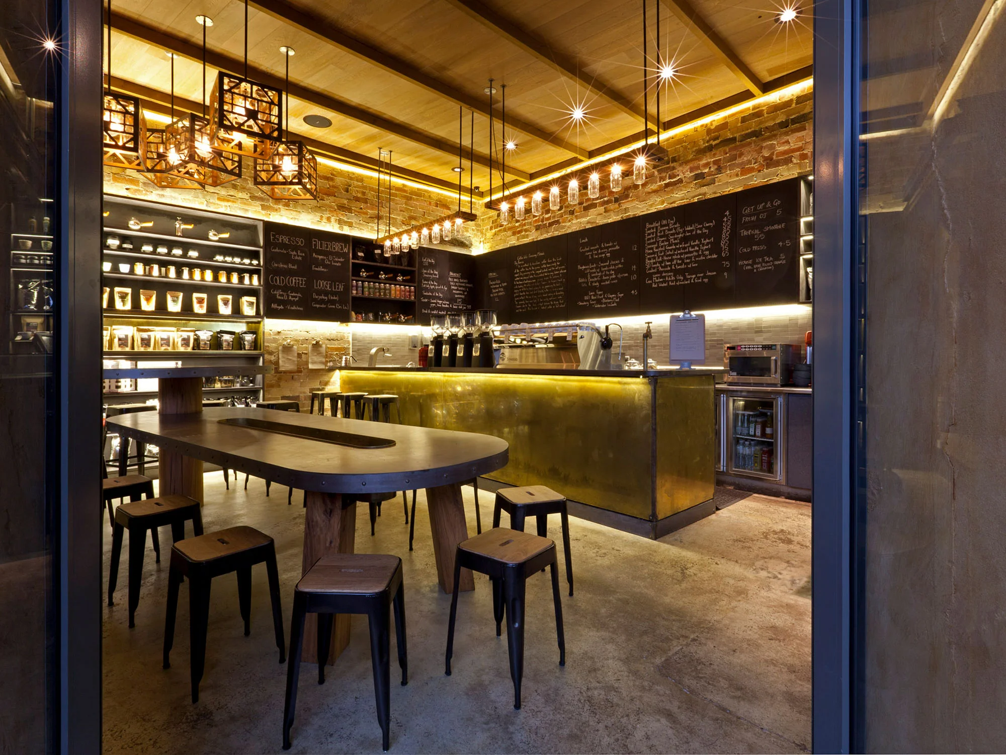contempo-pablo-rustys-3.jpg