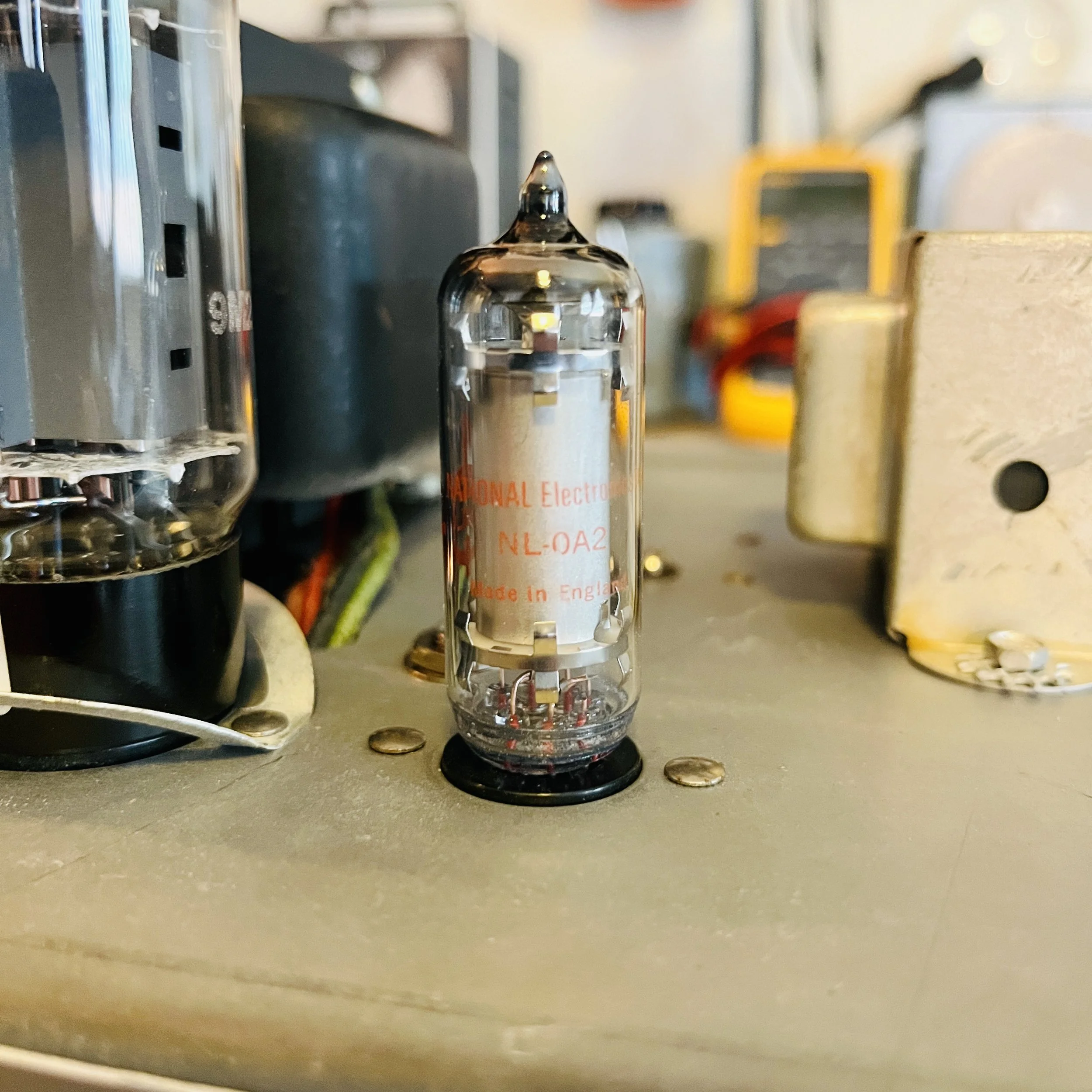 0A2 Gas-Voltage Regulator