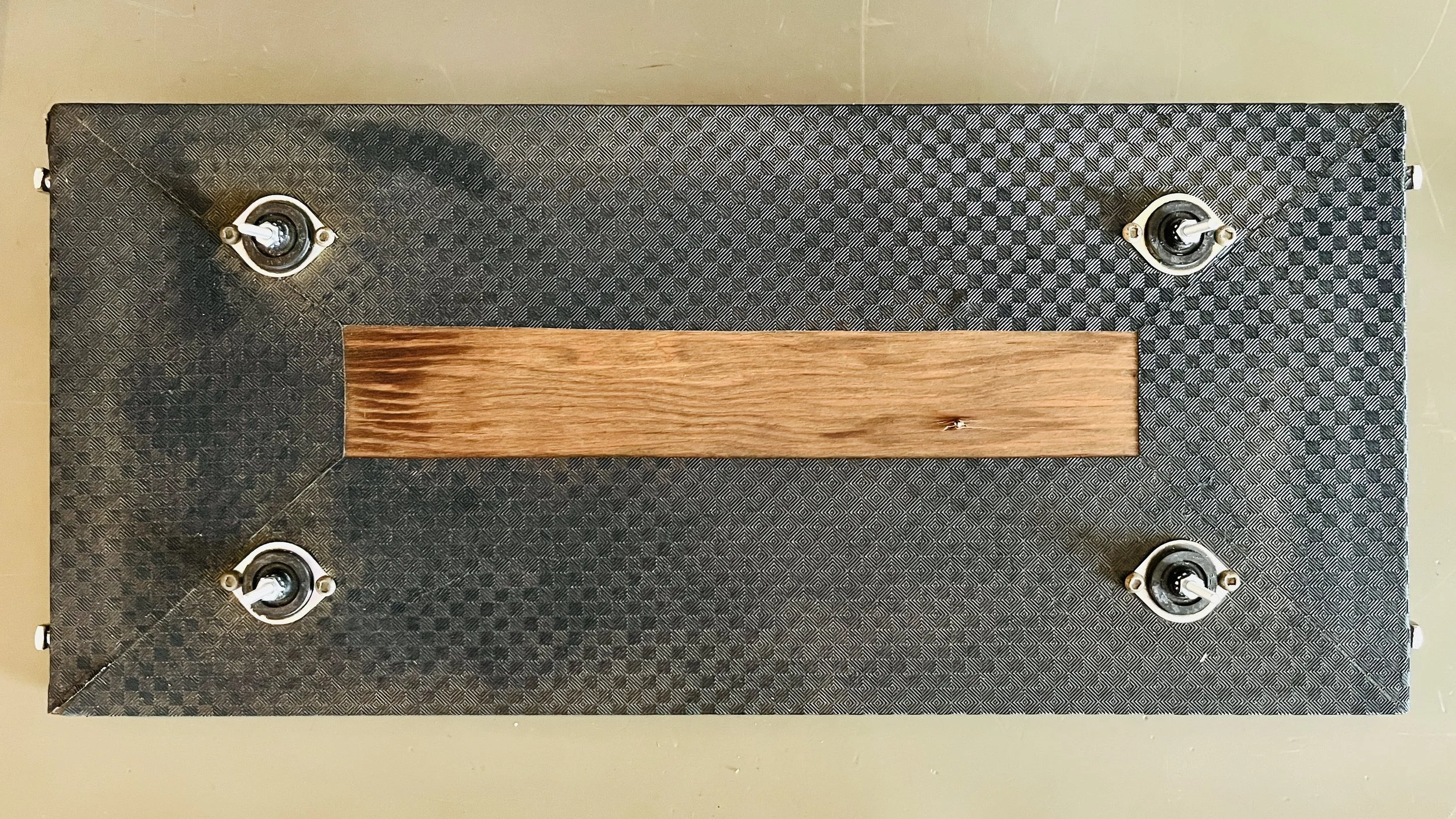 Fliptop Lid/Shock-Mounts After - 1