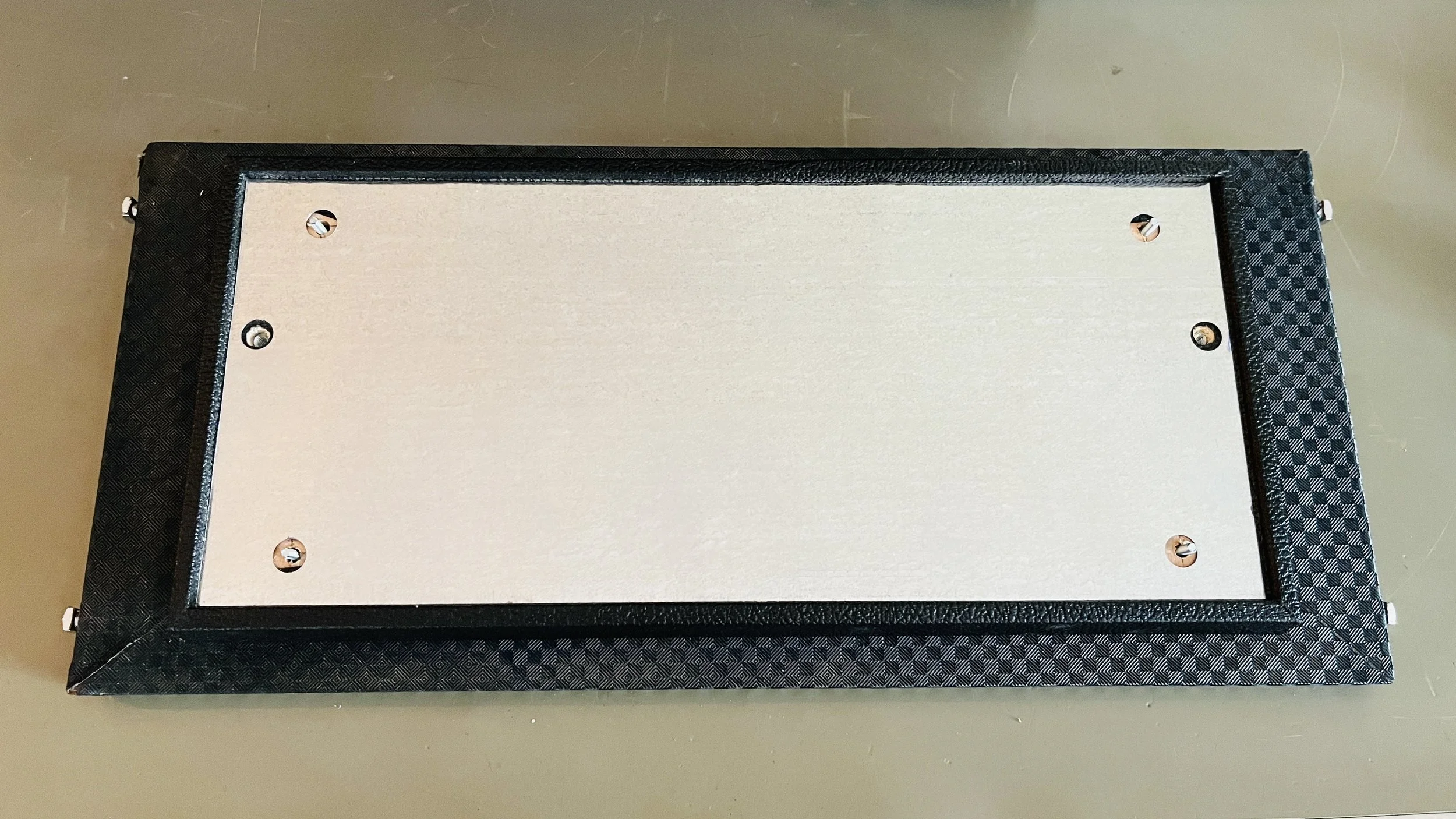 Chassis Tray After - 1