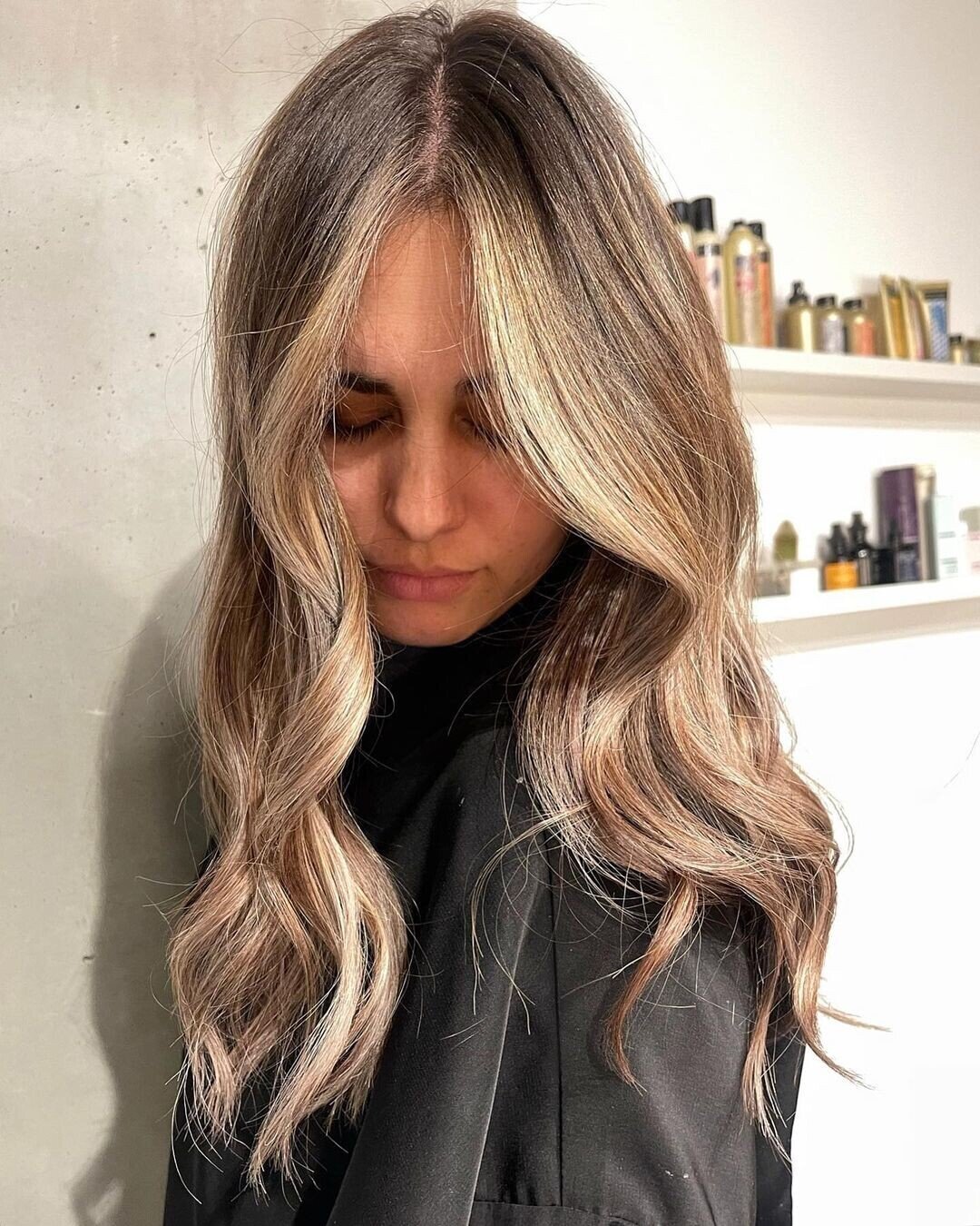money pieces on lock 🔒 by @hairxnora - healthy hair should always be the priority! schedule your consultation today with our experts + we can achieve your dream hair desires! 

#yourhairhome #experthaircare #experthaircut #sandiegolife #sandiegohair