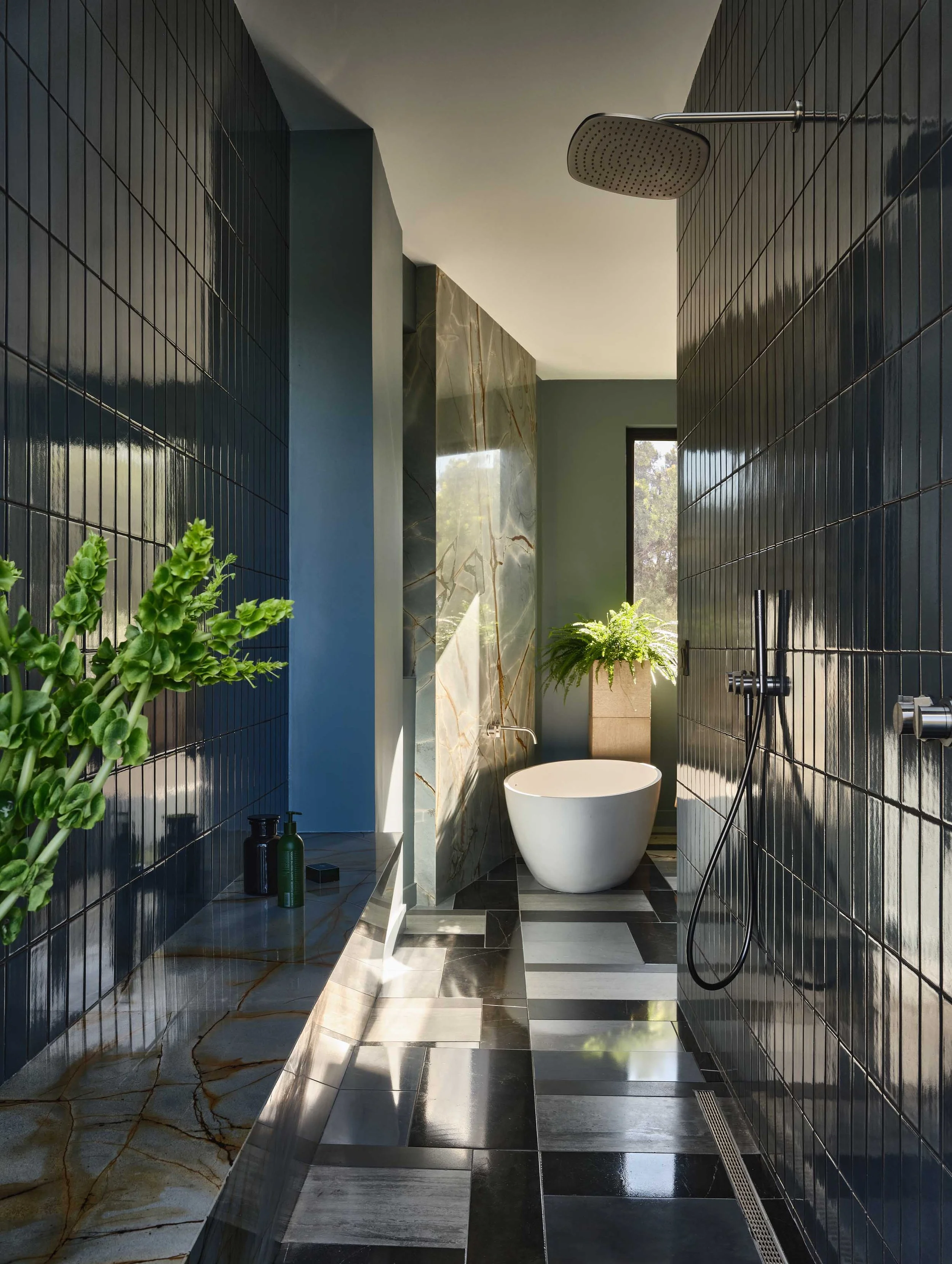 hollywood hills modern bathroom interior design luis fernandez.jpg