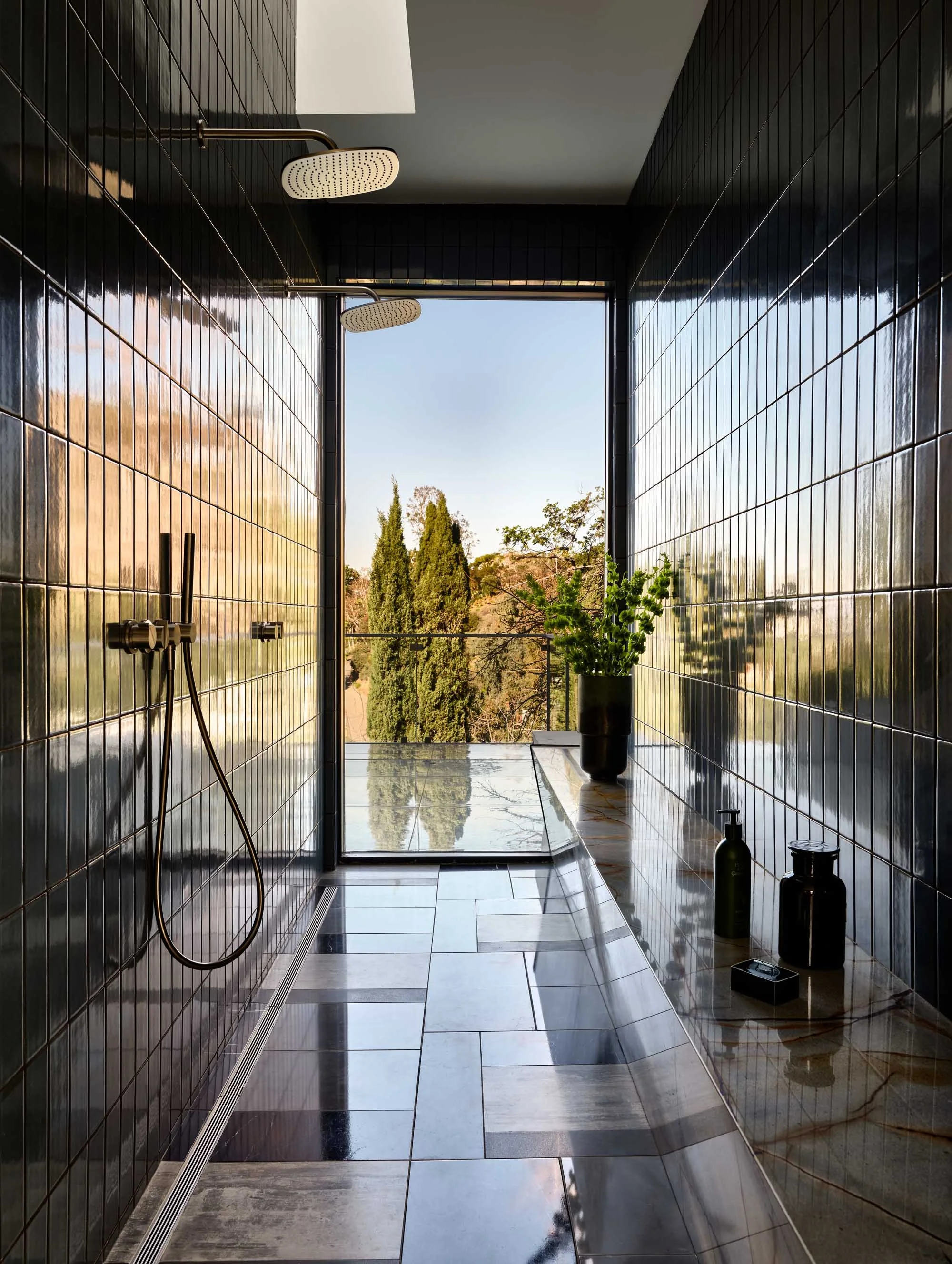 modern bathroom design los angeles luis fernandez.jpg