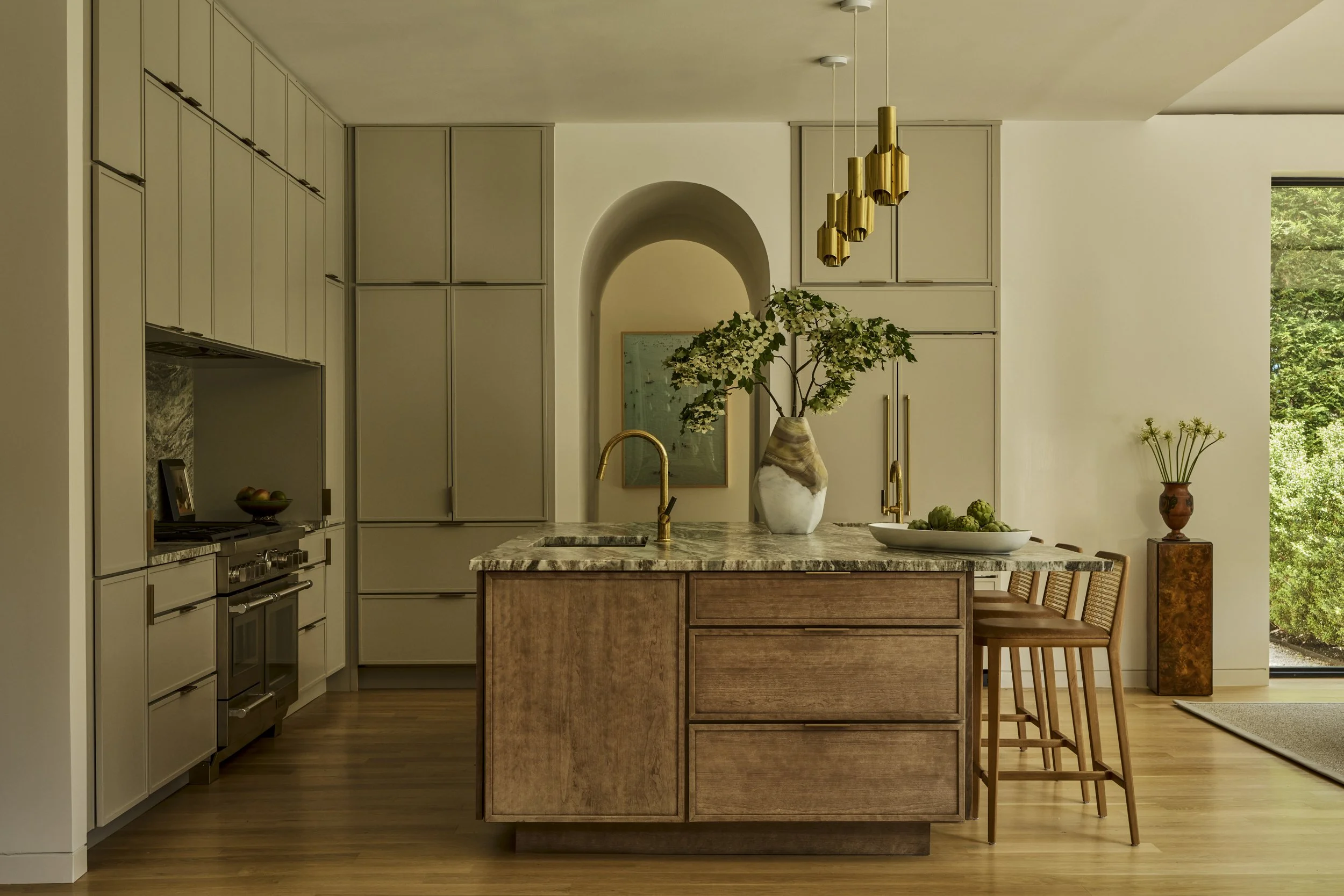 Sag Harbor Hamptons Kitchen design Modern by Luis Fernandez