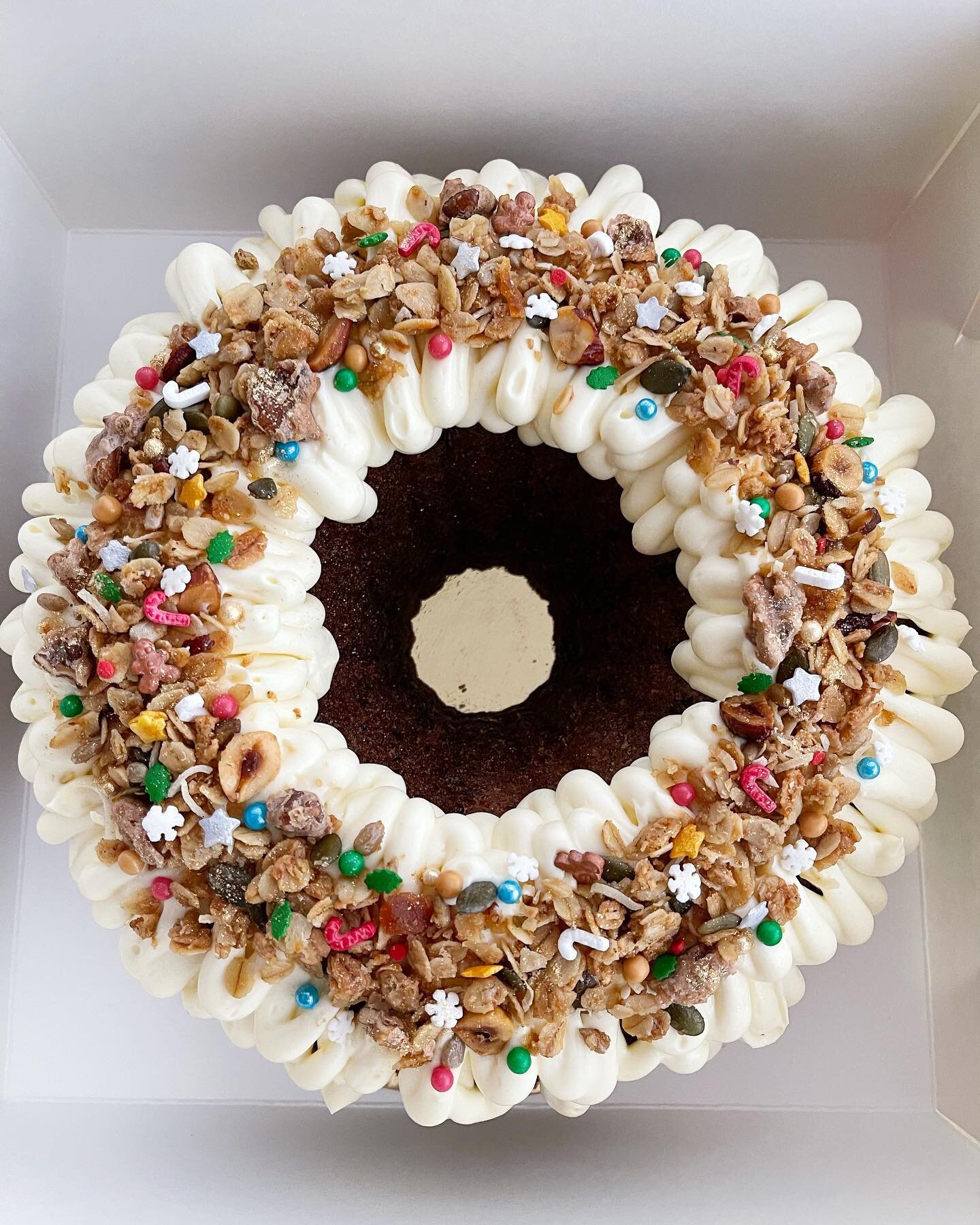 GINGERBREAD CARROT &amp; WALNUT BUNDT: our signature cake turned festive!

All orders for this year have now closed! Thank you so much to everyone who has placed an order with us.

#sydneydesserts #xmascake #carrotcake