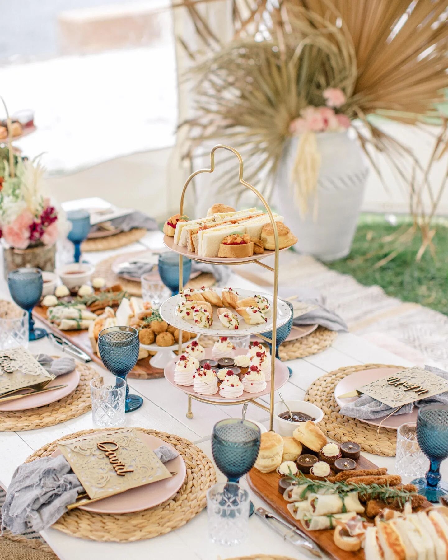 EVENTS: a flasback to one of the most beautiful set ups. 

Gosh we miss those times when everyone could just gather, eat good food, drink and celebrate! 

Luxury picnic styling @shedoespicnics 
Luxury marquee @exoticsoirees 
Luxury high tea &amp; gra