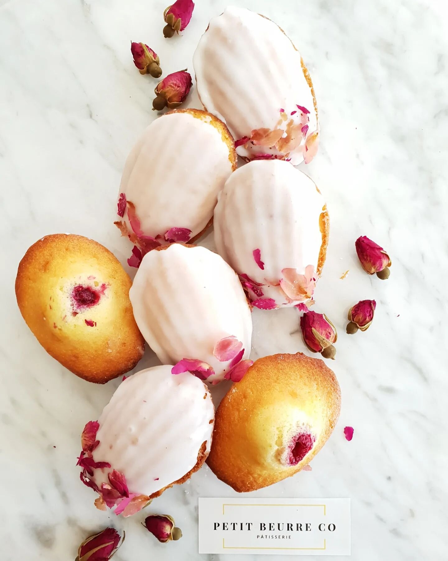 Valentine's Day: Raspberry &amp; Rose Madeleines.

Our signature delicious, soft buttery cakes baked with raspberry, glazed with rosewater icing &amp; petals 🌹

#valentinesday #sweetgift #madeleines