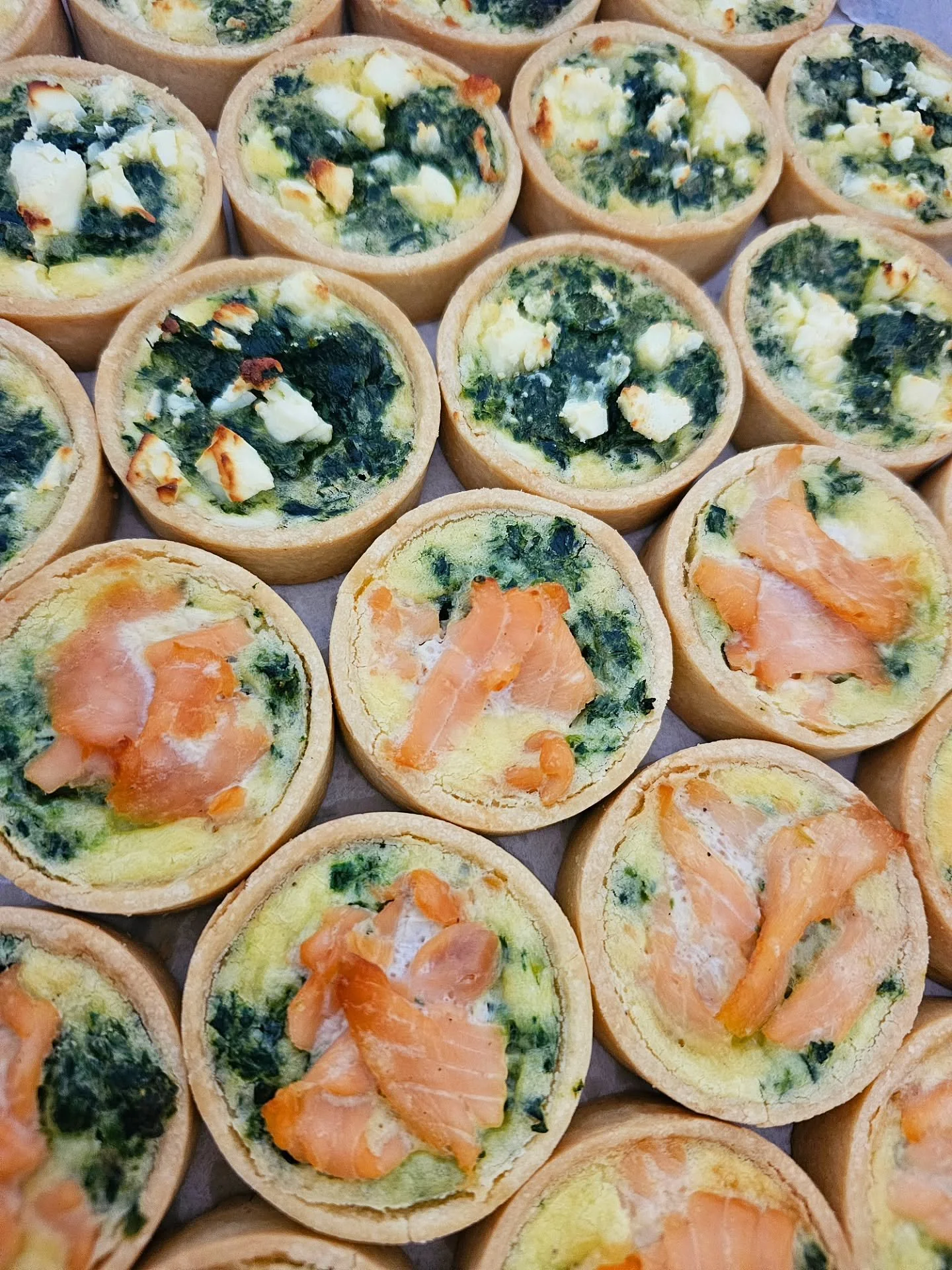 QUICHES: oldie but a goodie! Our cocktail sized quiches are loaded with fillings:

&bull;Spinach and cheese
&bull;Smoked salmon and spinach 
&bull;Pumpkin, feta &amp; spinach 
&bull;Chicken, corn &amp; cheese 

#petitbeurreco #cocktailquiches #finger