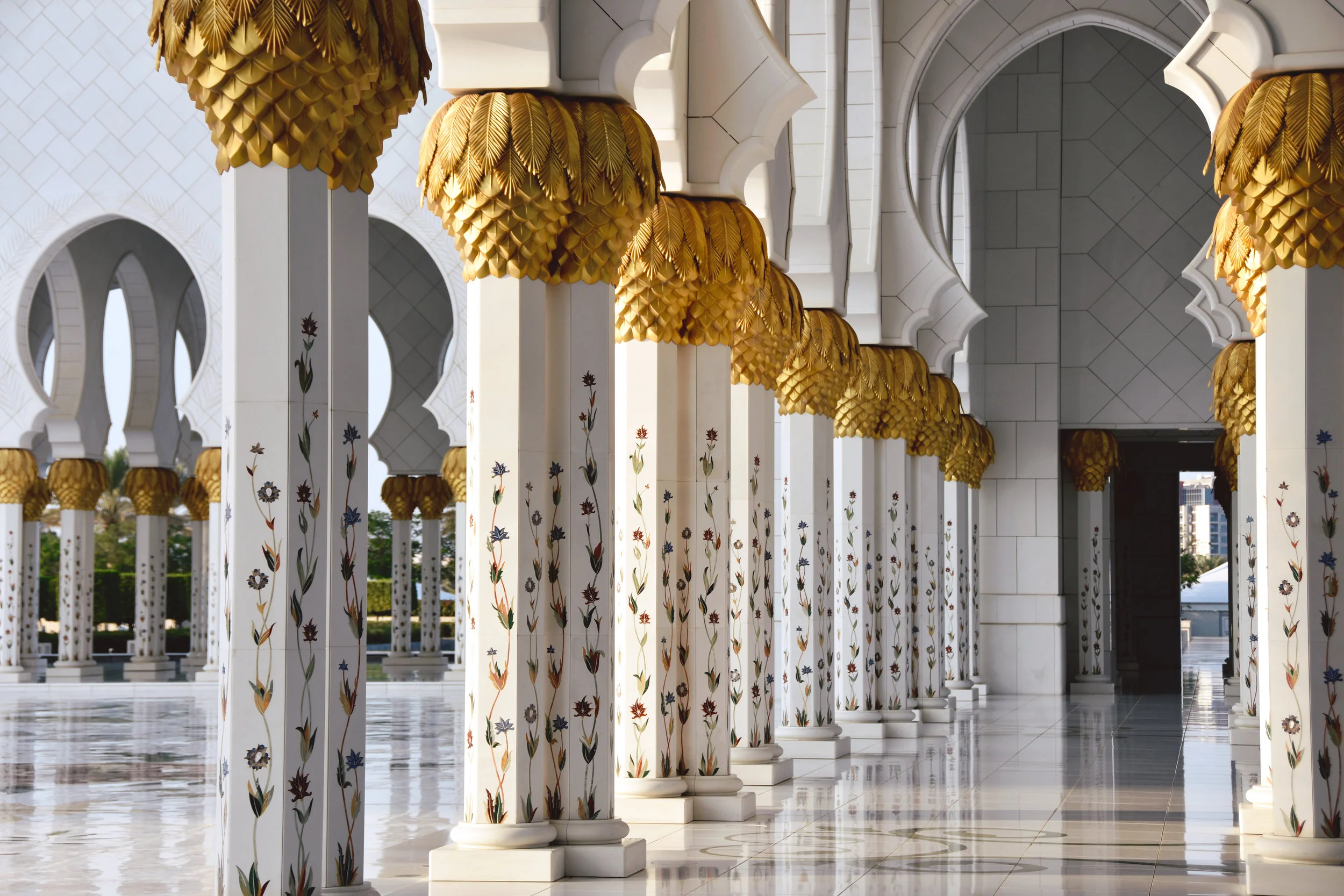  Pillars at Sheikh Zayed Grand Mosque in Abu Dhabi (December 24, 2018) 