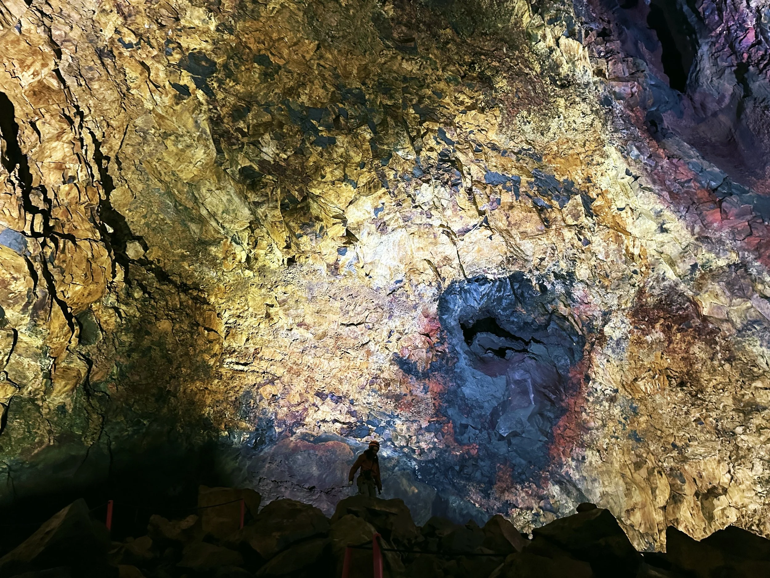  Ölfus. Cave hiking. May 14, 2023 