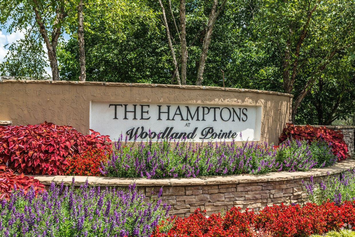 The Hamptons at Woodland Pointe