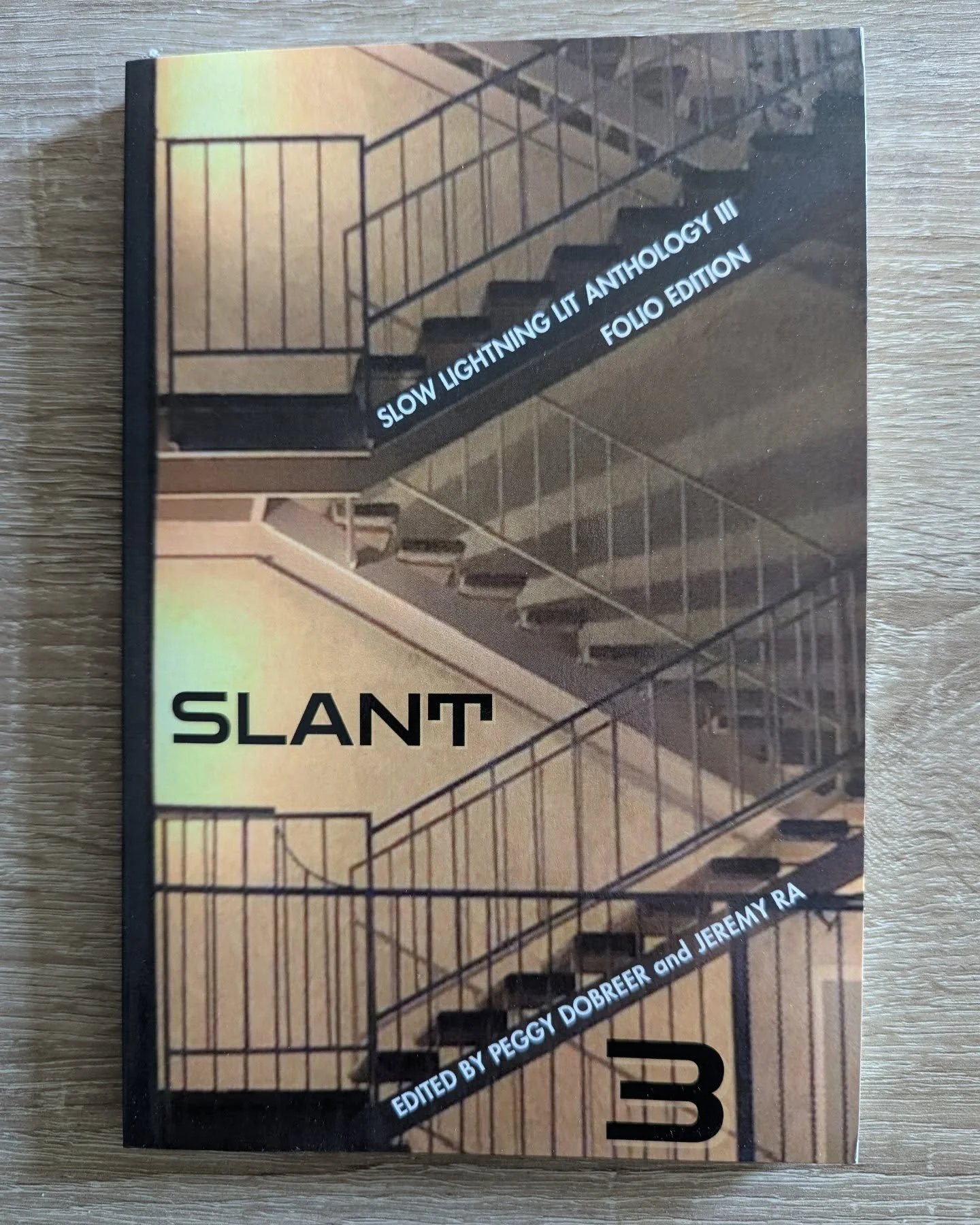So happy to see this wonderful anthology published! It was an honor getting to read and edit the works by such wonderful writers. Thank you @pegsdobreer for asking me to be a part of this process! 

Purchase link in bio.