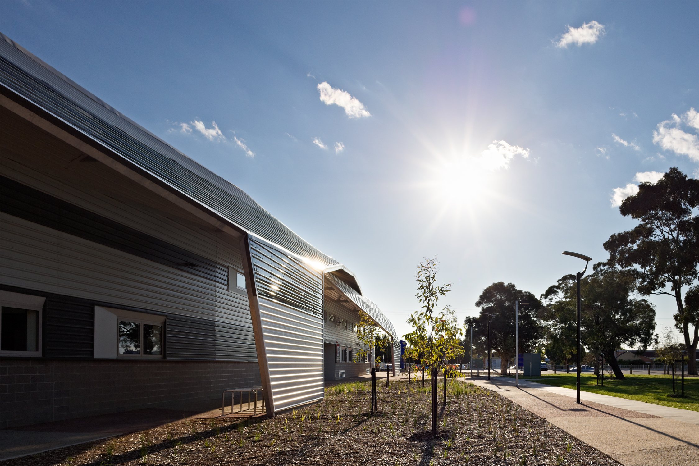 Paul Morgan Architects Chisholm Institute, Automotive and Logistics Centre