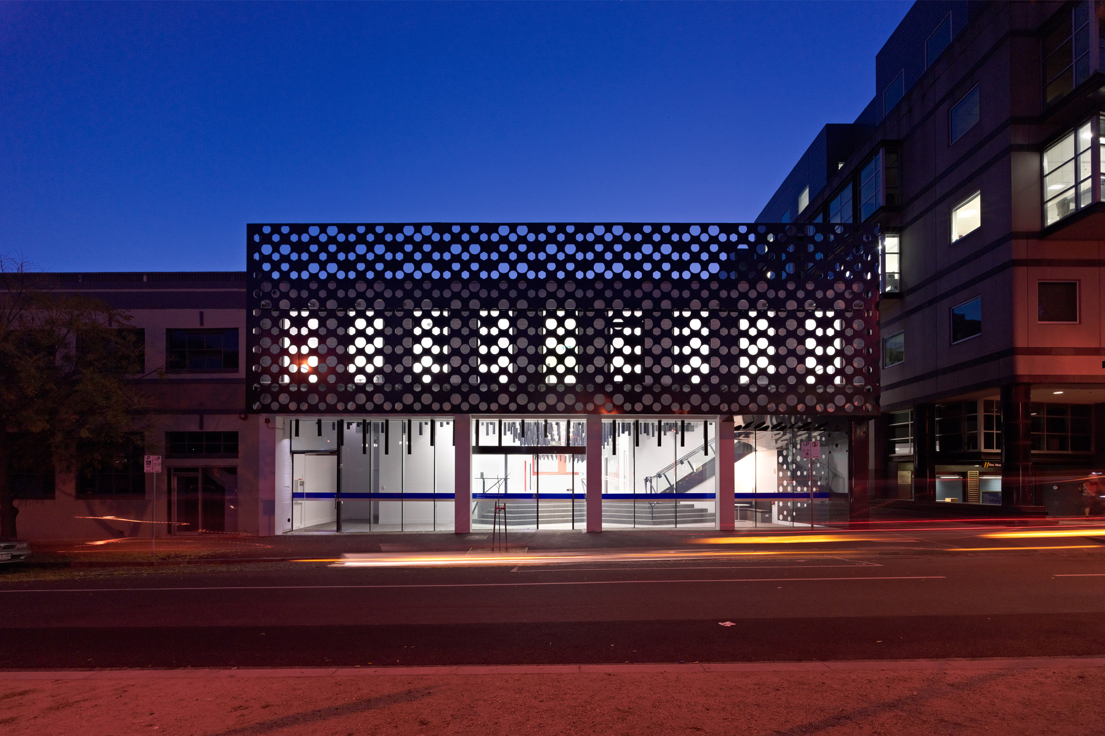 Paul Morgan Architects University of Melbourne, The Centre for Neural Engineering exterior