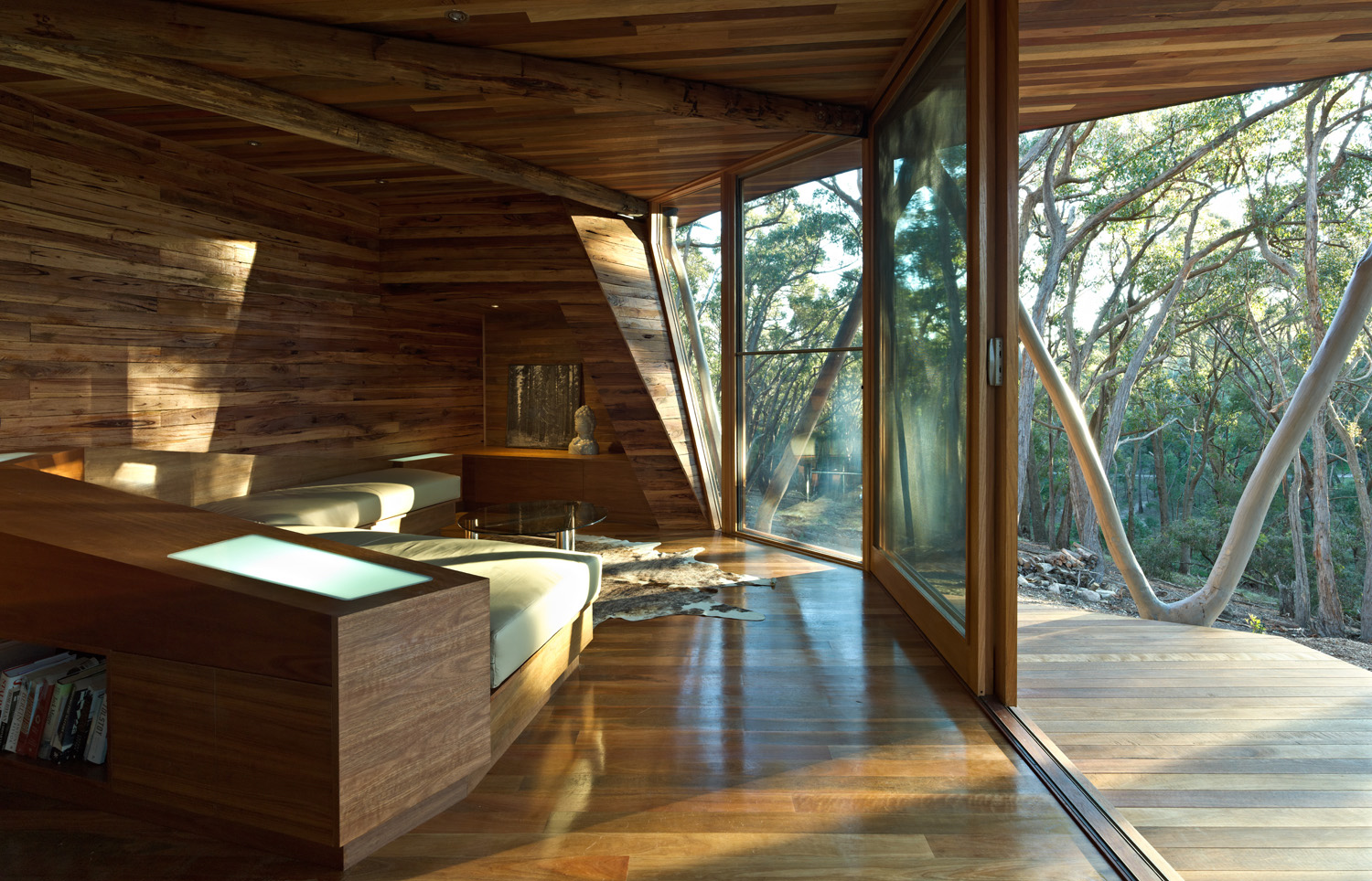 Paul Morgan Architects The Trunk House forest retreat Victoria’s Central Highlands interior