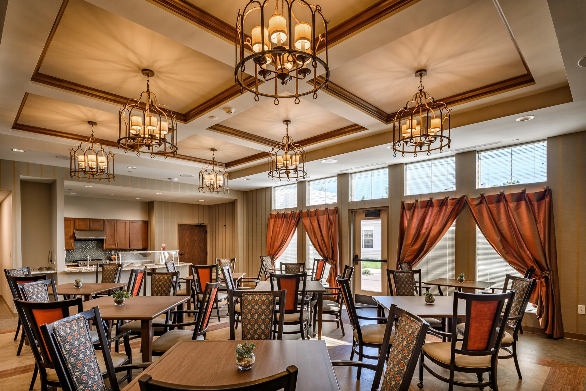 Dining Room C.jpg