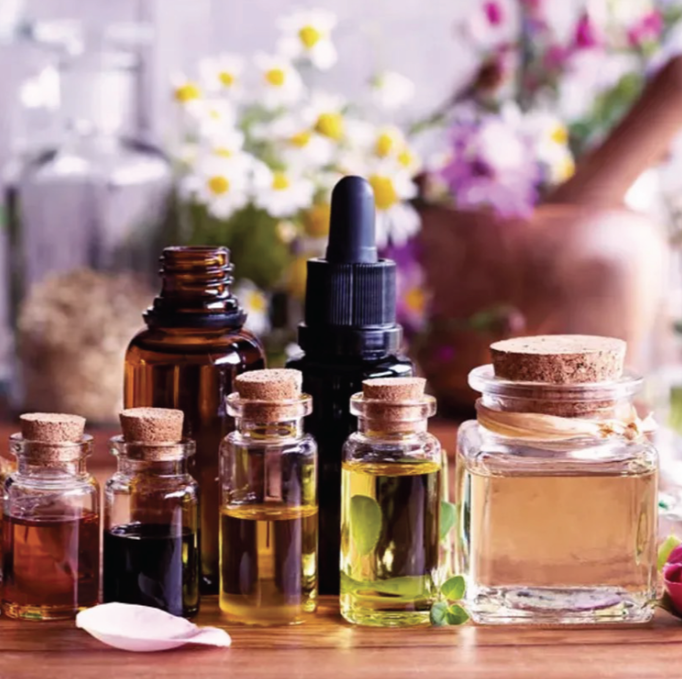 ESSENTIAL OILS: DETOX YOUR HOME