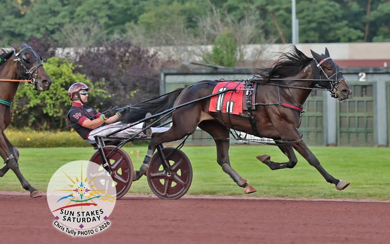Victoriana's Secret | Delmonica Hanover